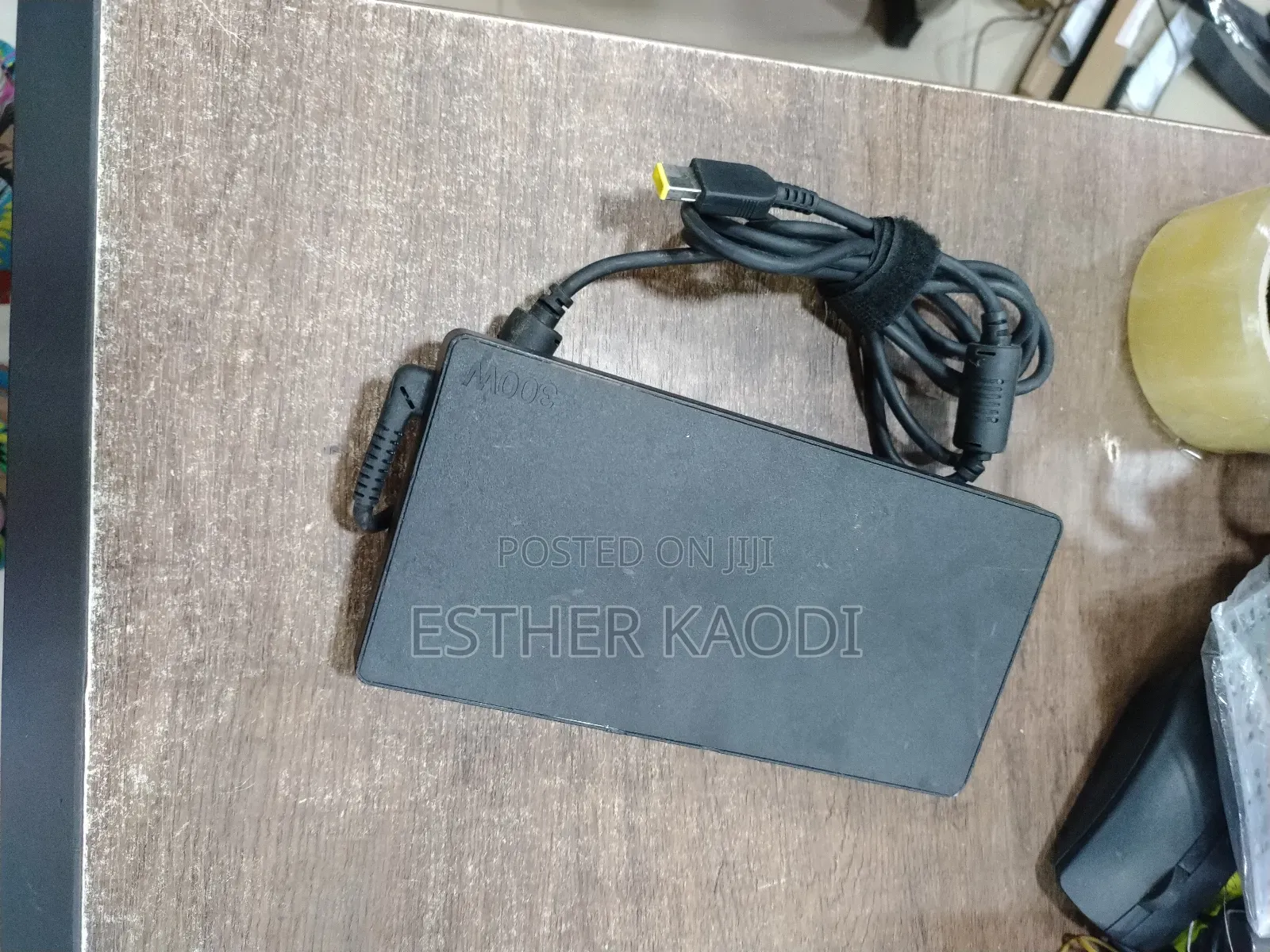 Lenovo 300wh Laptop Adapter