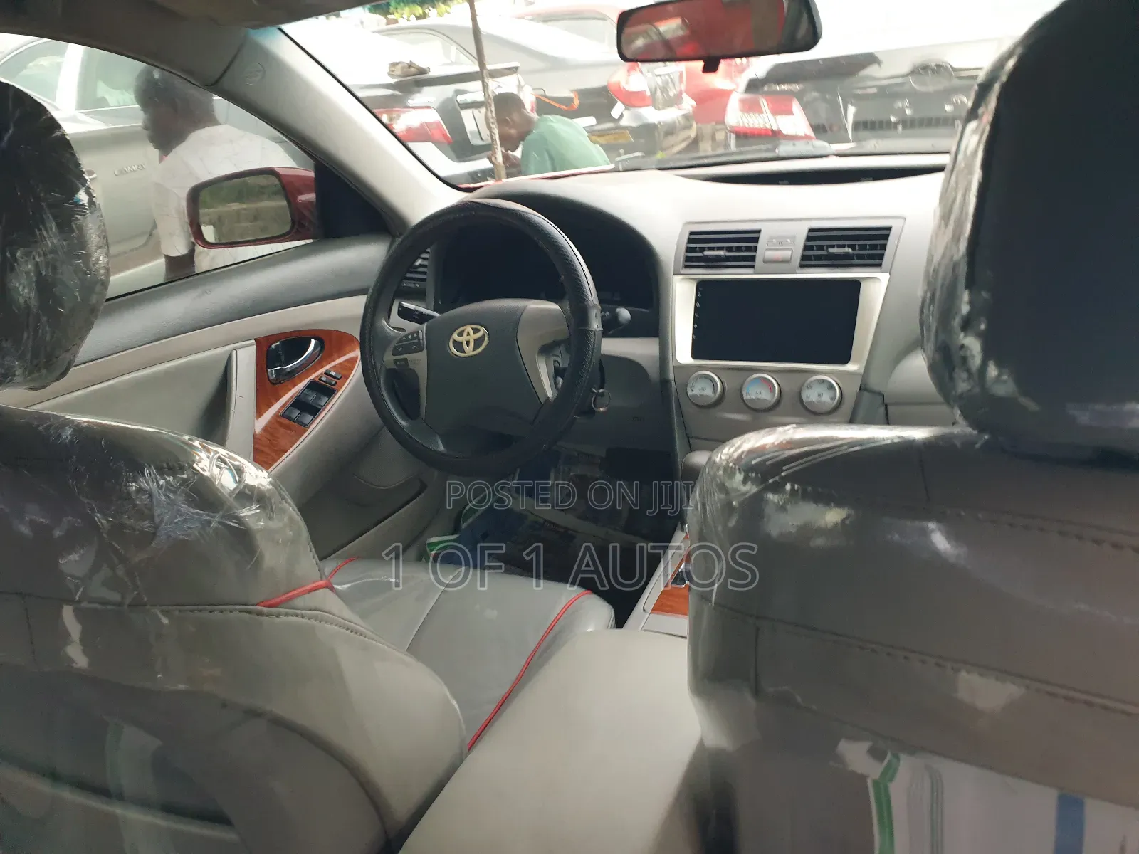Toyota Camry LE V6 4dr Sedan (3.5L 6cyl 6AM) 2010 Red