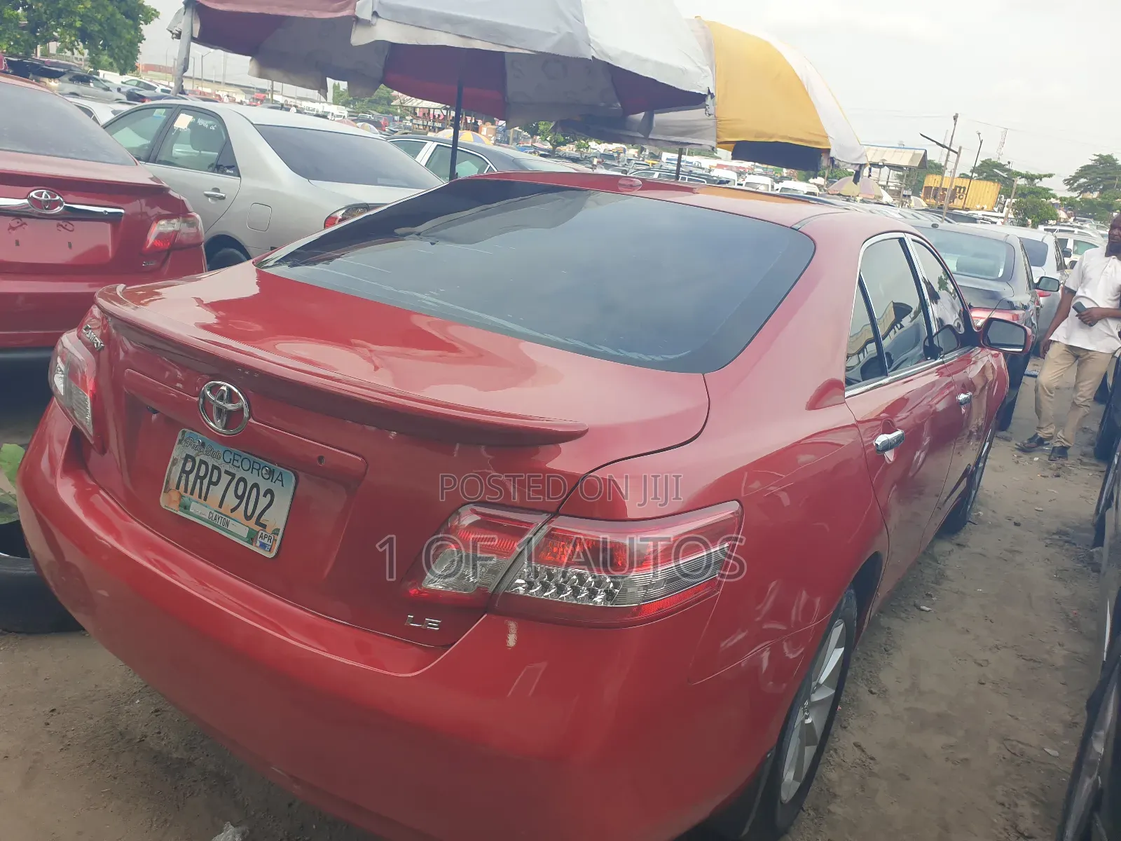 Toyota Camry LE V6 4dr Sedan (3.5L 6cyl 6AM) 2010 Red