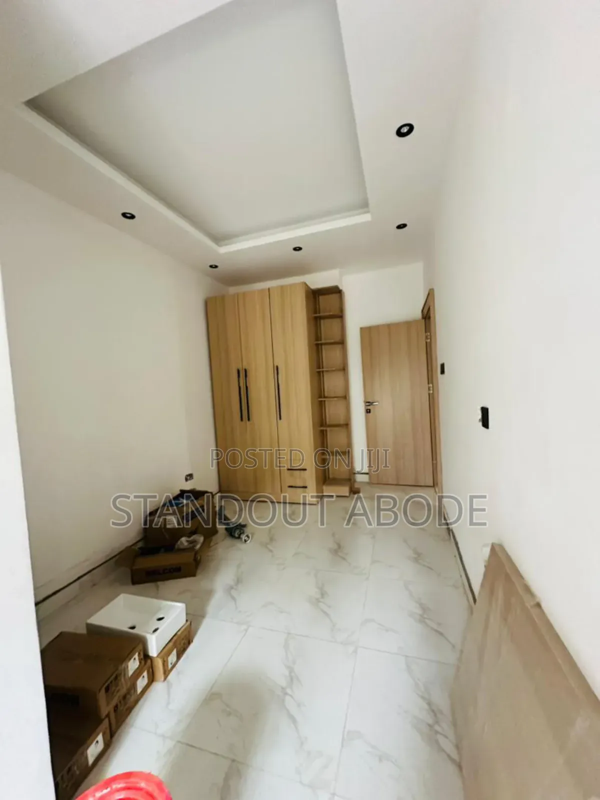 4bdrm Duplex in In A Call To Access, Gbagada for sale