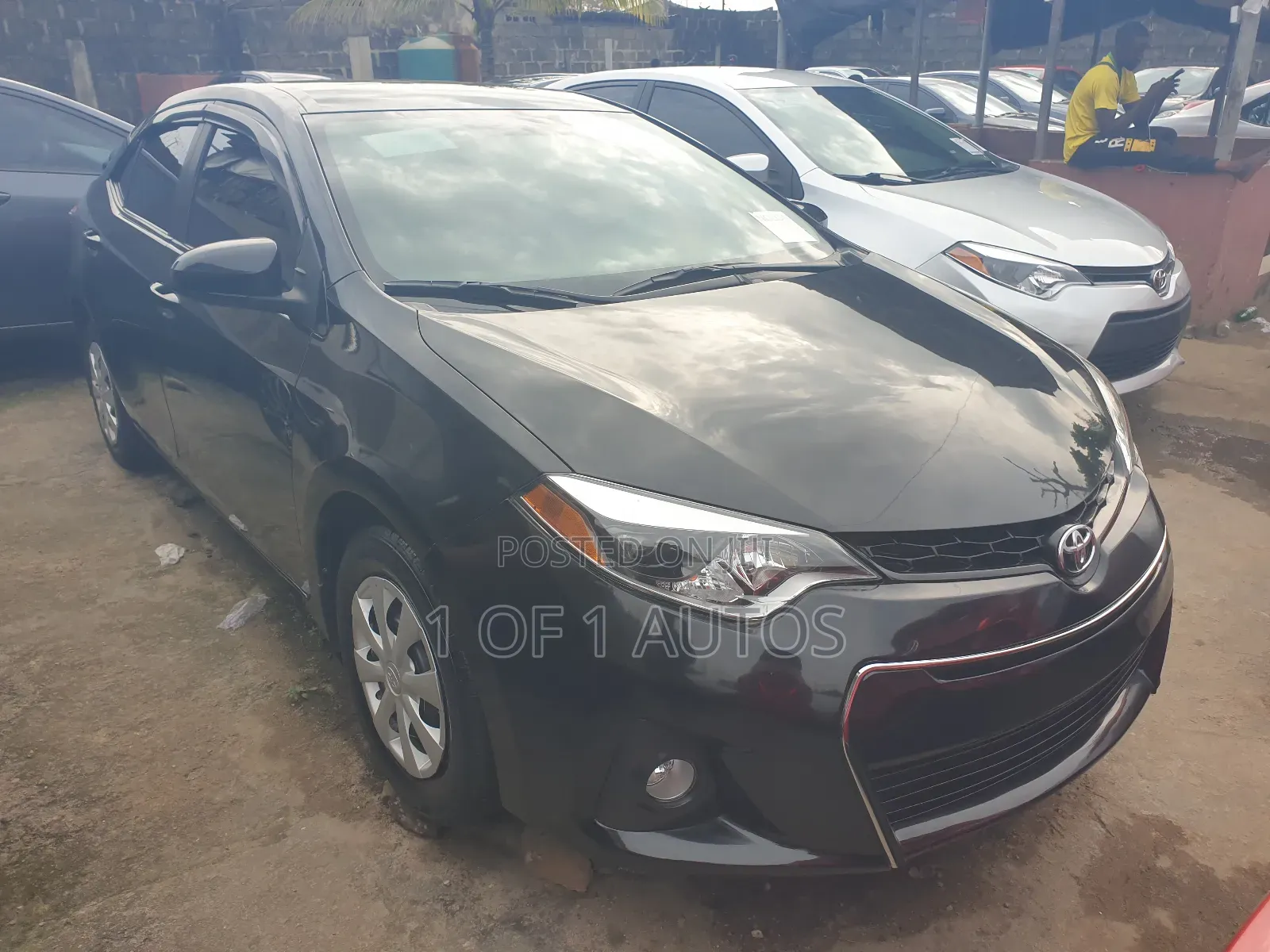 Toyota Corolla LE 4dr Sedan (1.8L 4cyl CVT) 2015 Black
