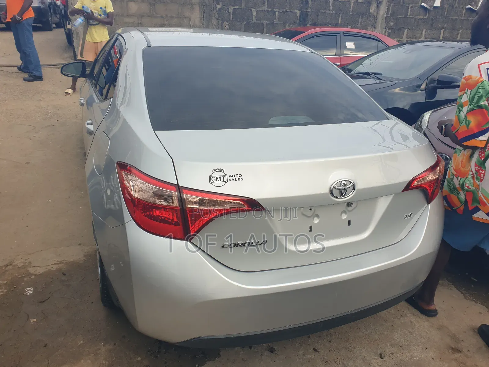 Toyota Corolla LE (1.8L 4cyl 2A) 2019 Silver