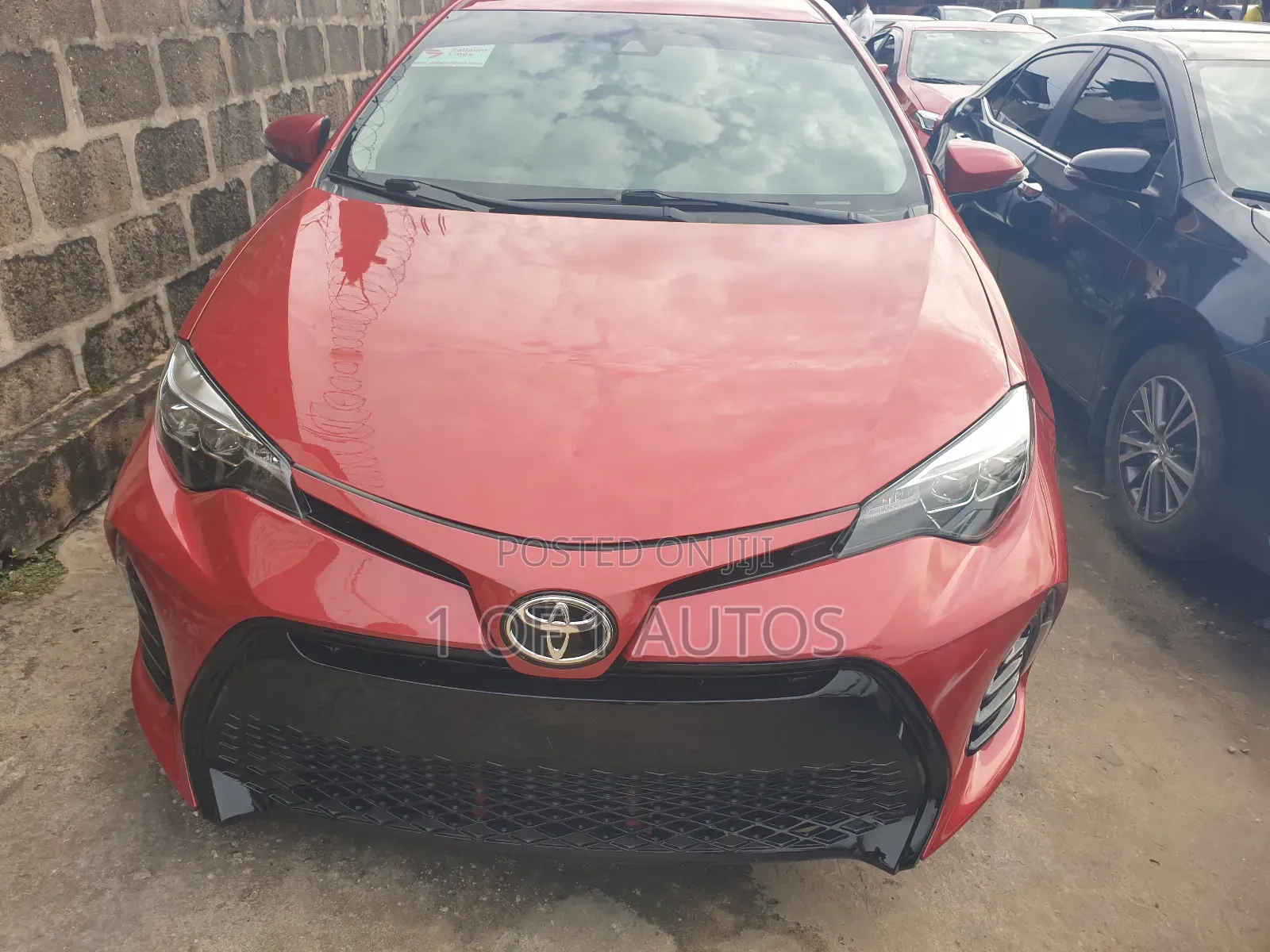 Toyota Corolla LE 2020 Red