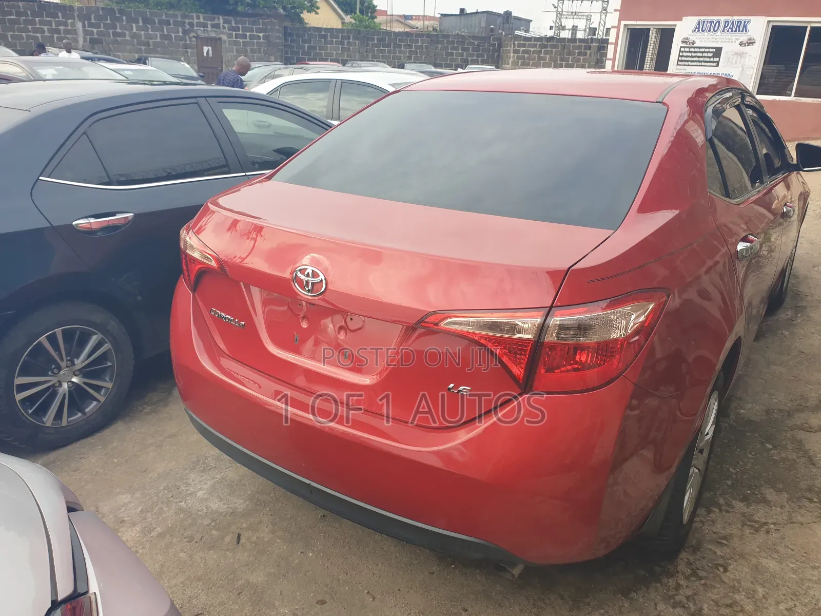 Toyota Corolla LE 2020 Red