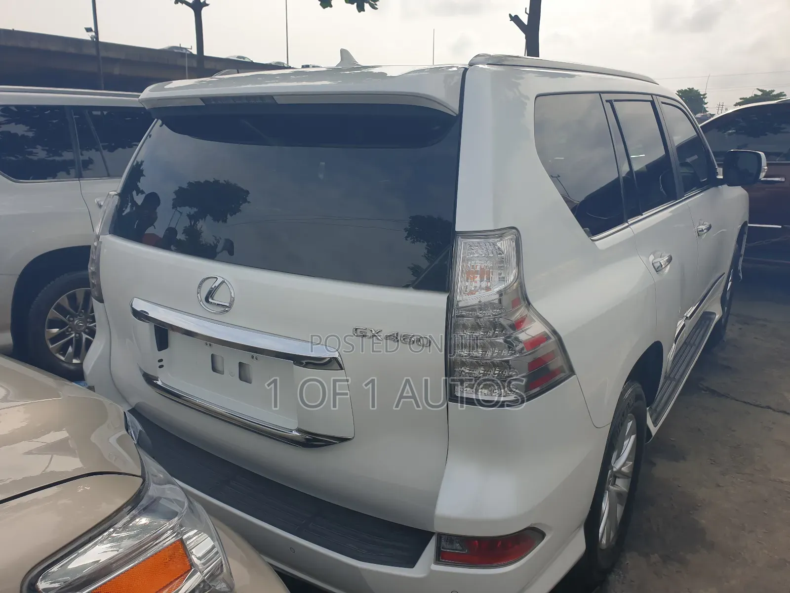 Lexus GX 460 Luxury 2015 White