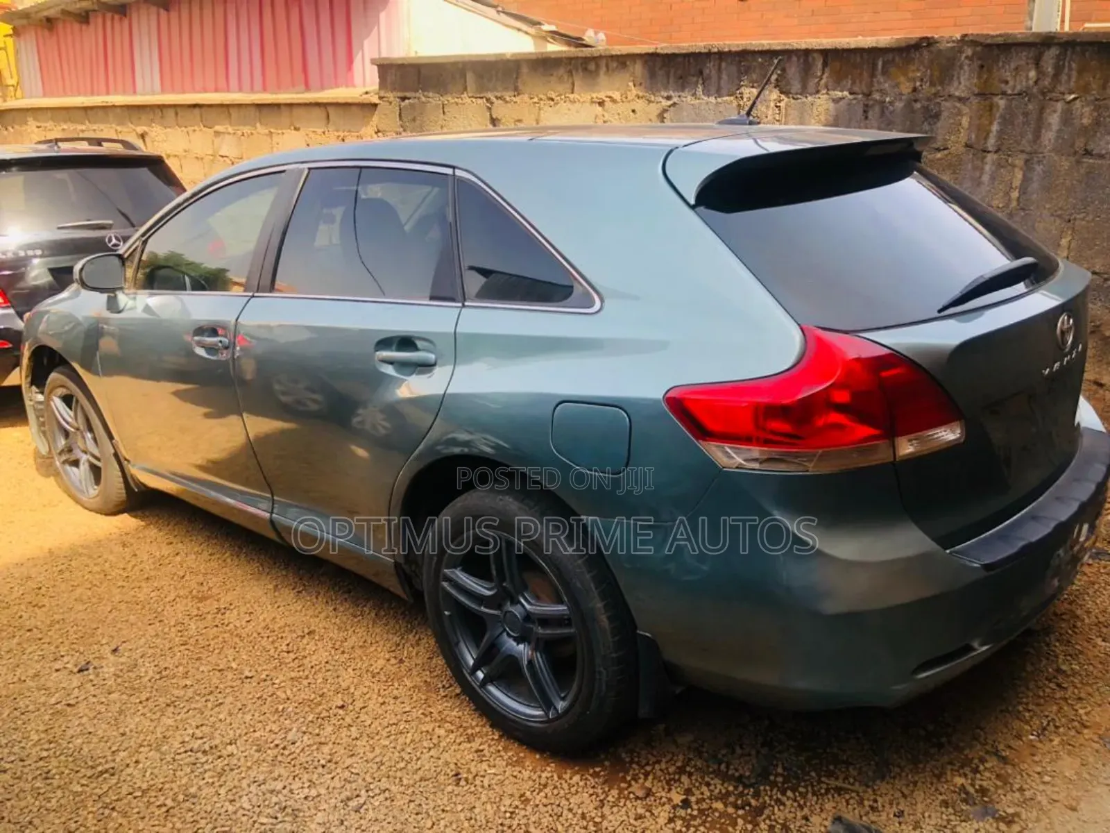 Toyota Venza AWD 2010 Green