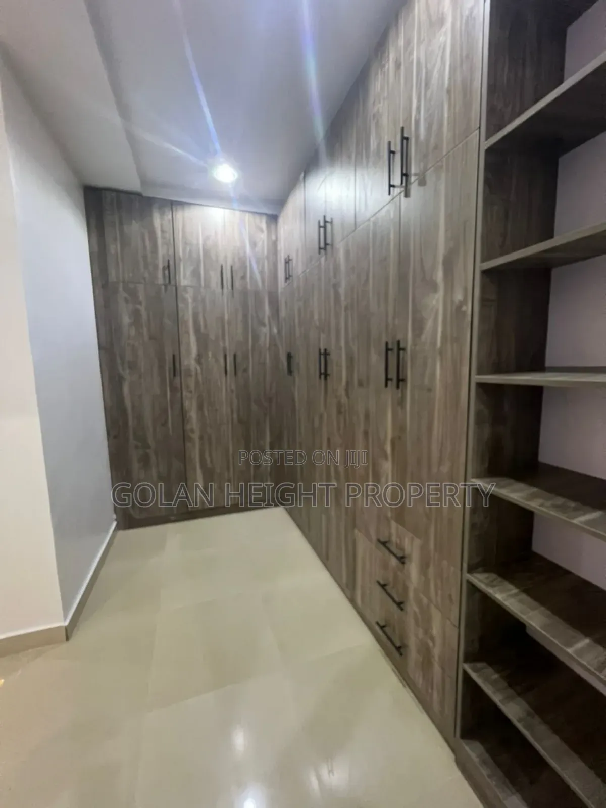 4bdrm Townhouse/Terrace in Jahi Gilmore for sale