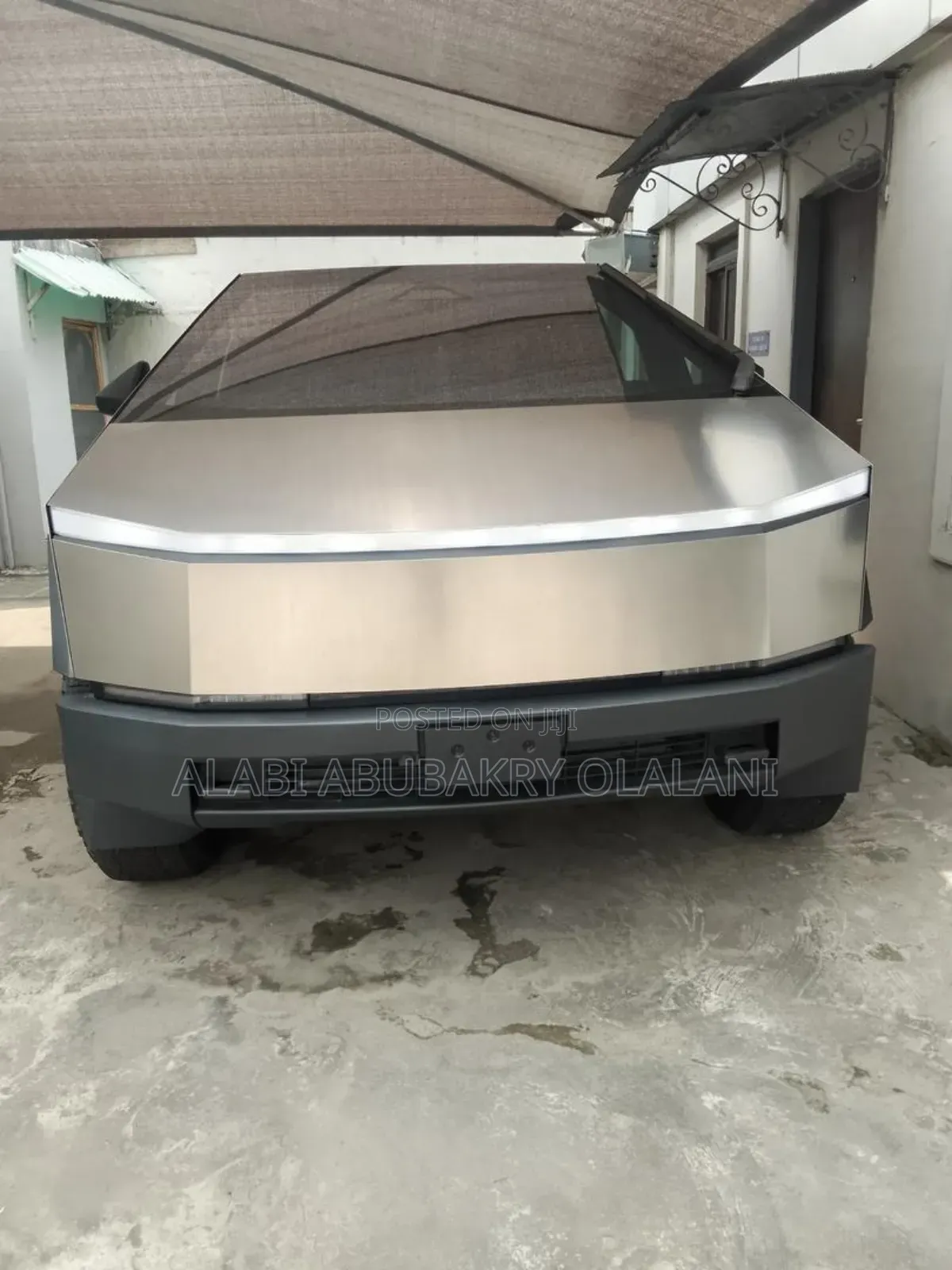 Tesla Cybertruck Cyberbeast AWD 2025 Gray