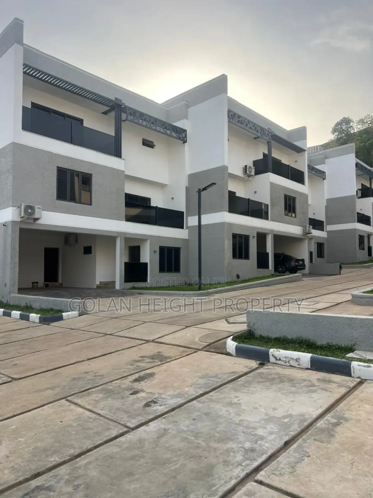 4bdrm Duplex in Diplomatic Zone, Katampe Extension for sale