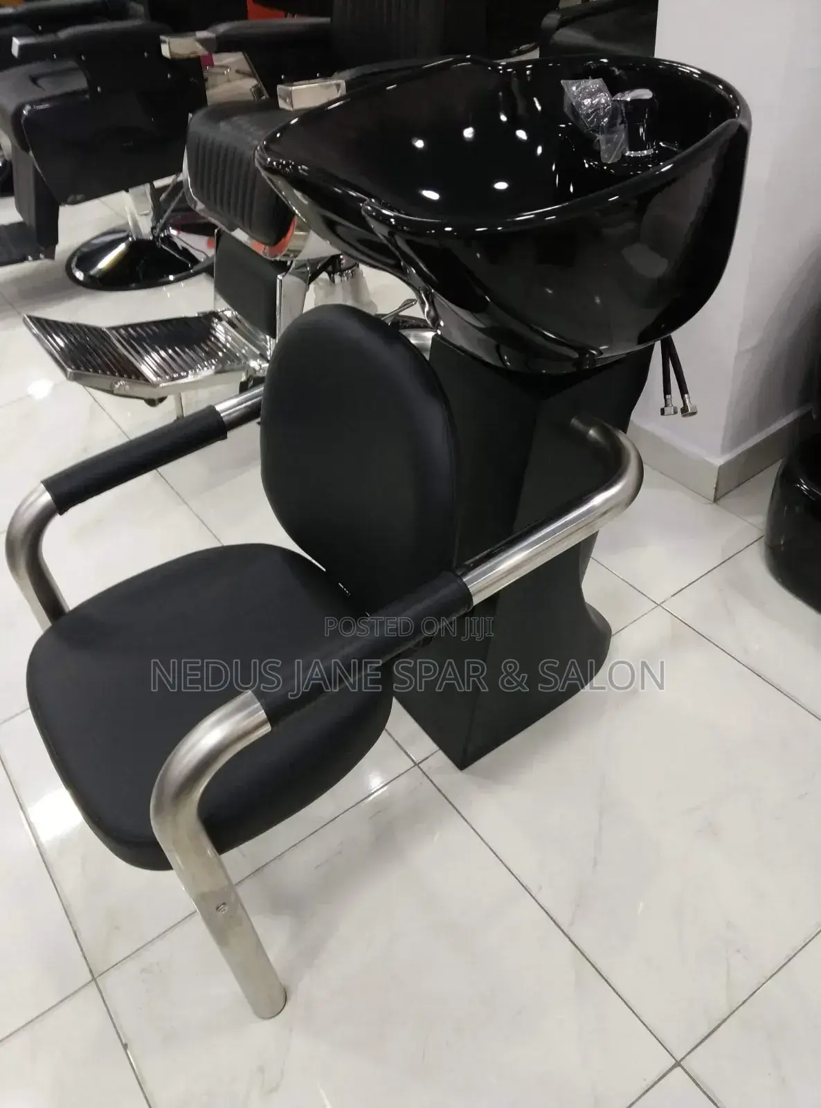 Shampoo Chair