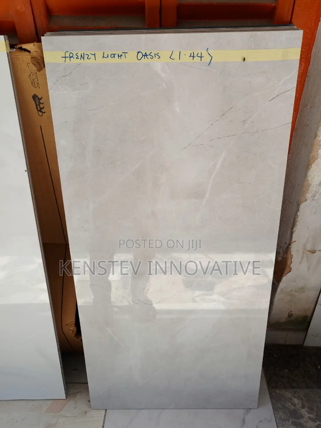 Quality 60x120 Foreign Floor Tiles for Modern Houses and Hotels