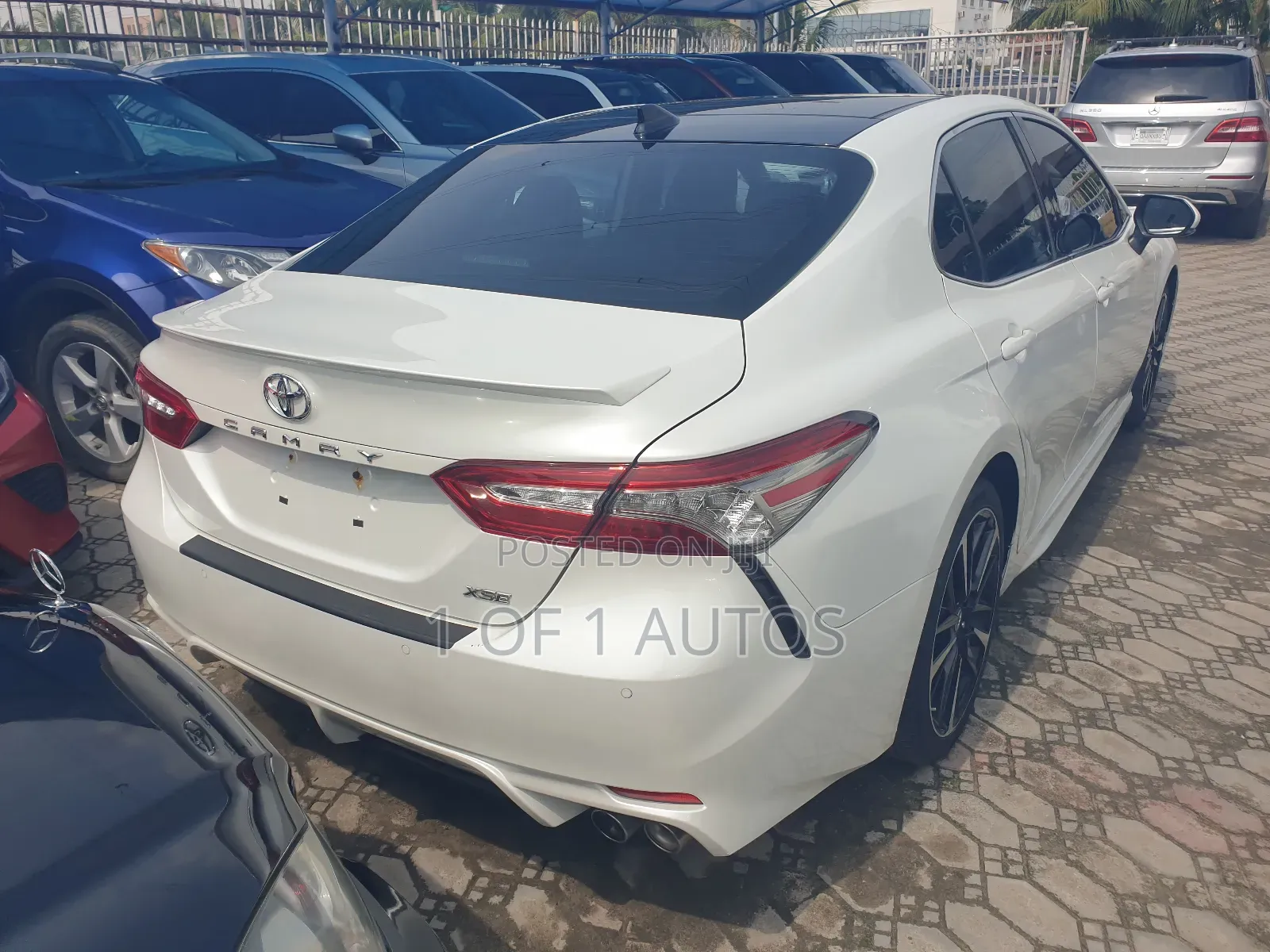 Toyota Camry XSE (2.5L 4cyl 8A) 2019 White
