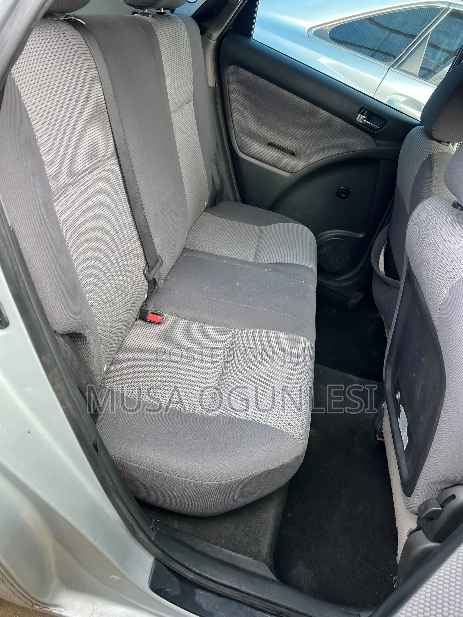 Toyota Matrix 2006 Silver