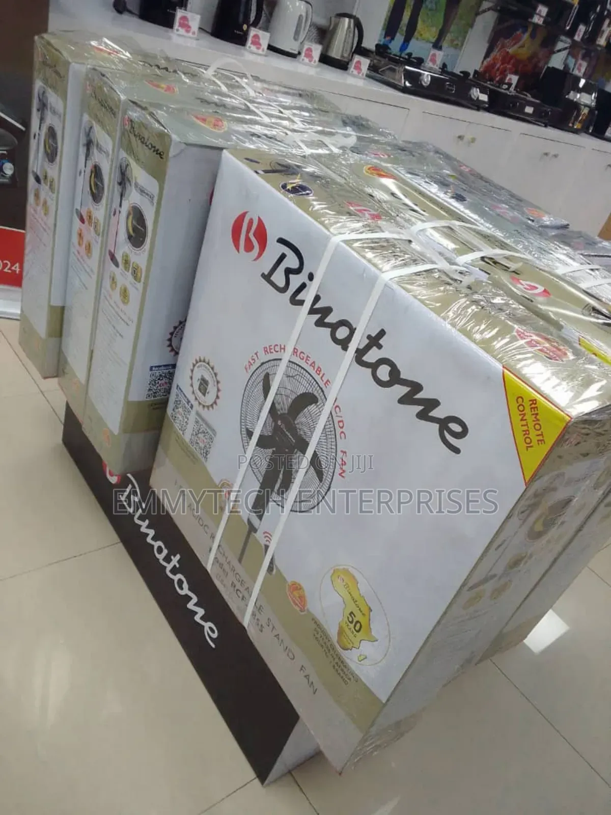 Binatone 18inch Rechargeable Fan Model RCF-1858 Soft Touch and Remote