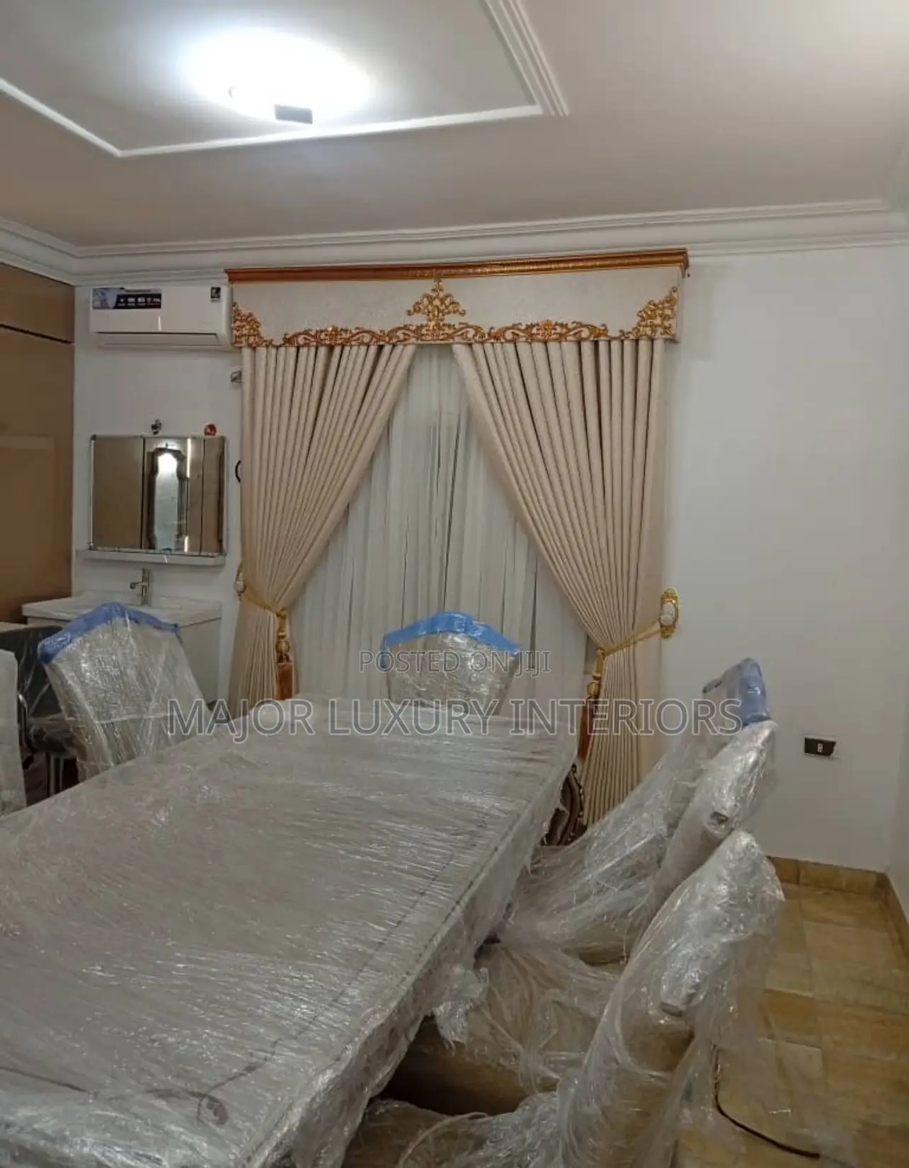 Latest Turkey Curtains With Board Design And Antique Golden Design
