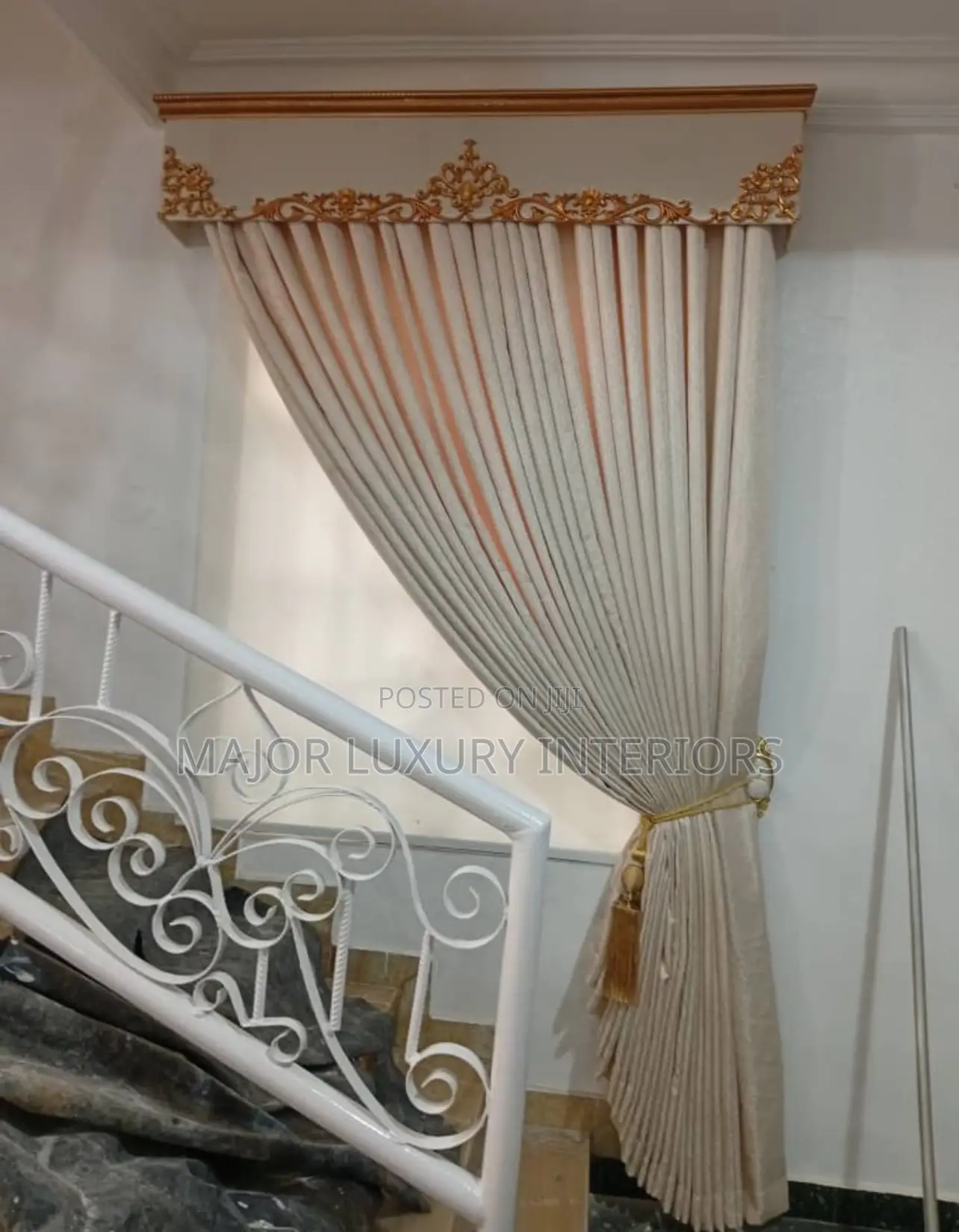 Latest Turkey Curtains With Board Design And Antique Golden Design