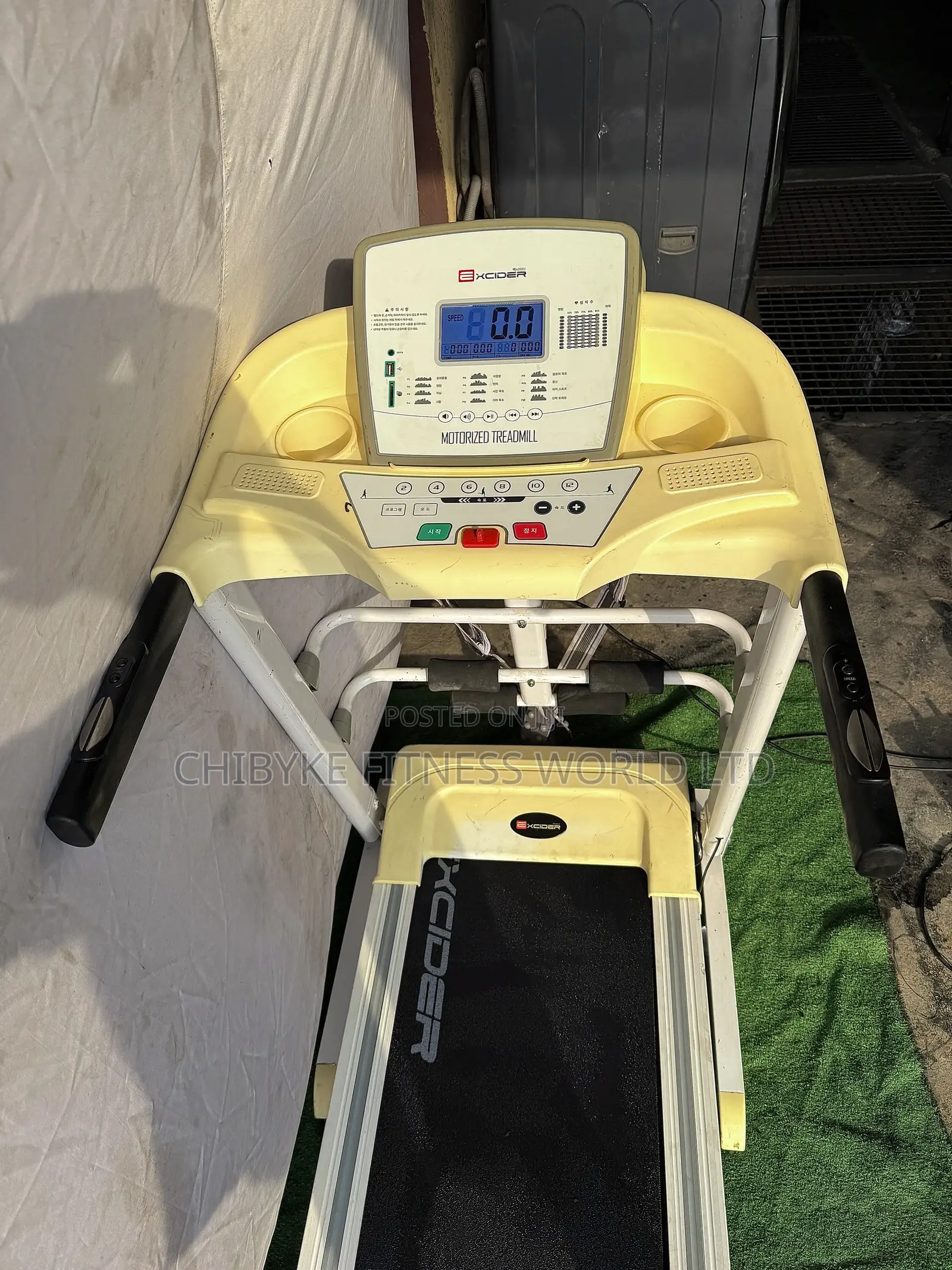 3hp Excider Treadmill With Massager and Music Player