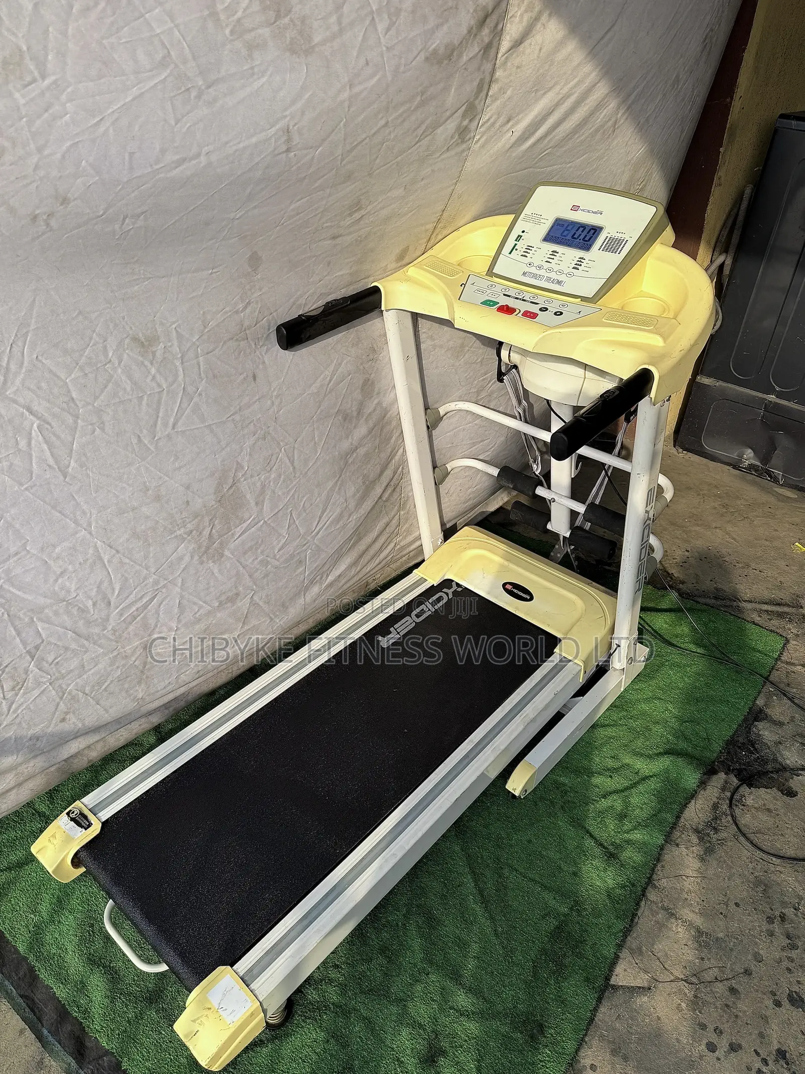 3hp Excider Treadmill With Massager and Music Player