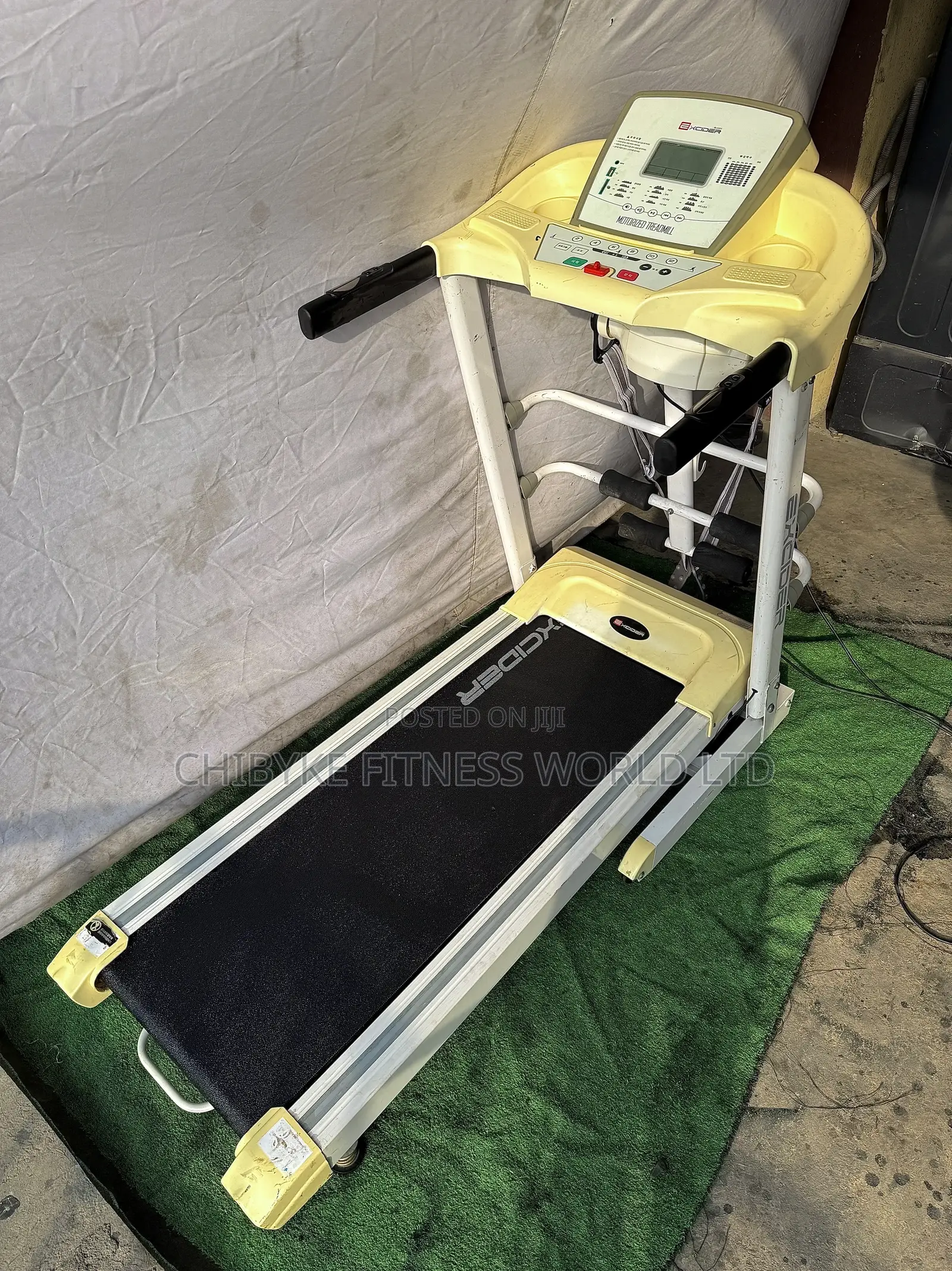 3hp Excider Treadmill With Massager and Music Player