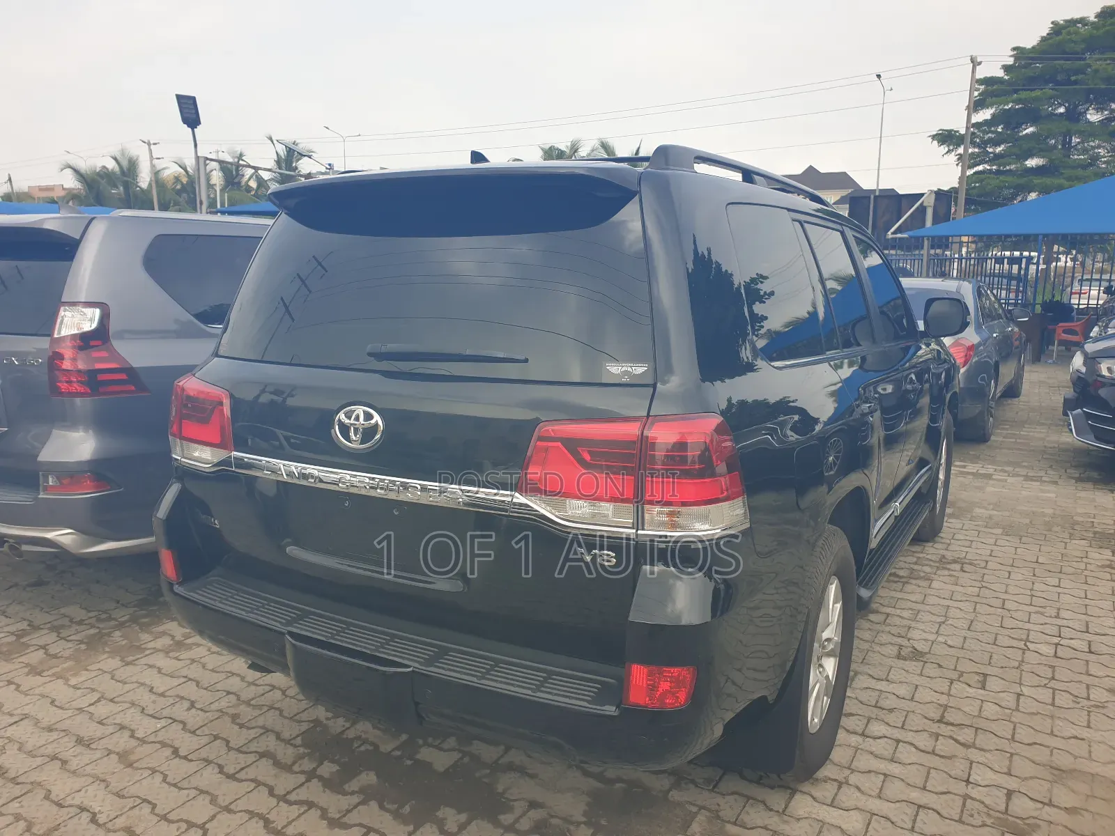 Toyota Land Cruiser 4.5 V8 VXR 2016 Black