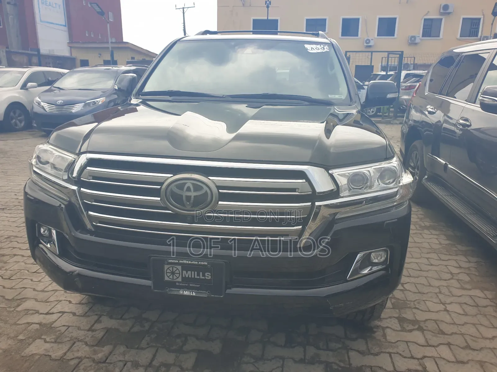 Toyota Land Cruiser 4.5 V8 VXR 2016 Black