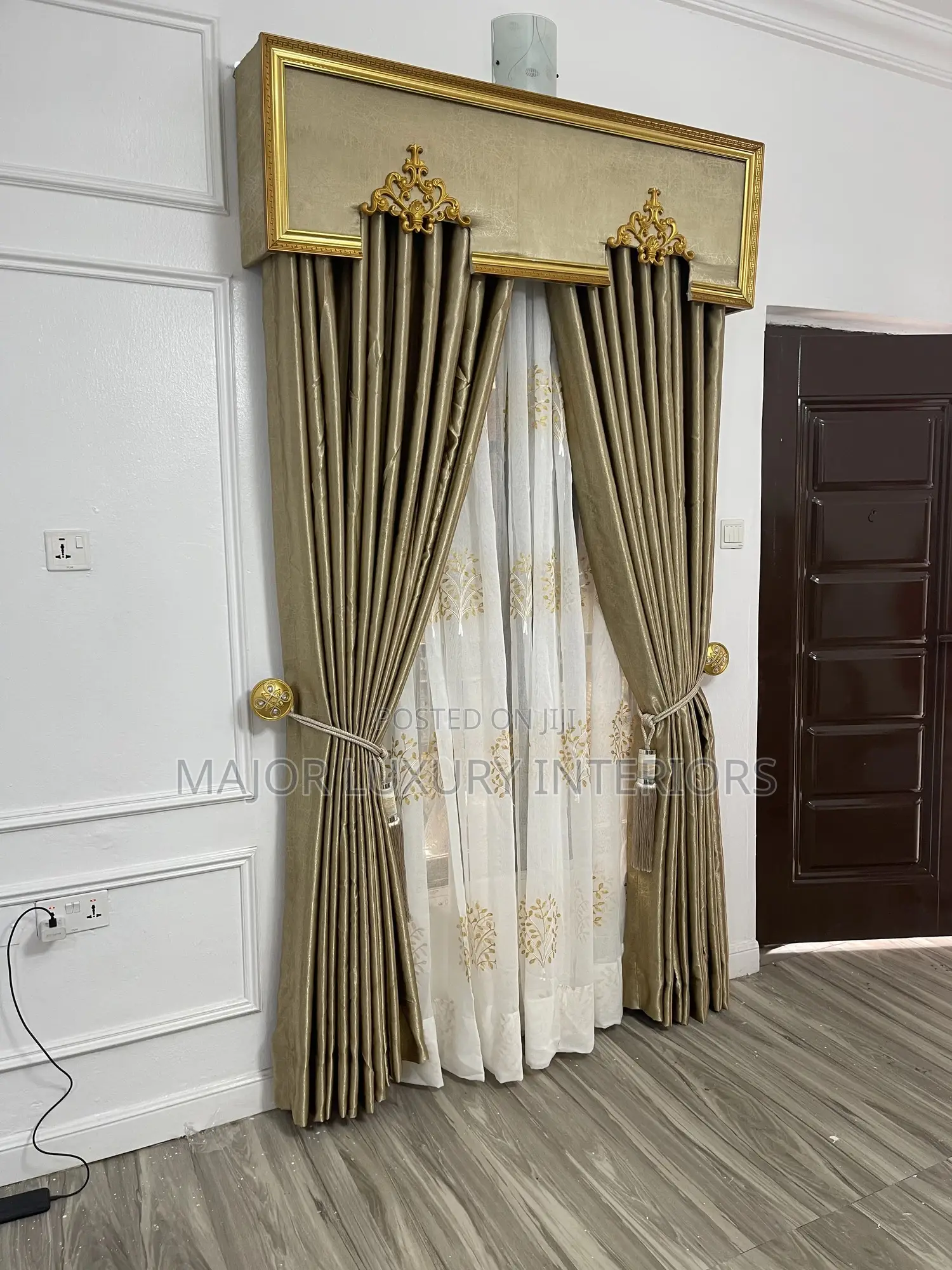 Curtains With Board Design And Antique Gold Design Complete Set