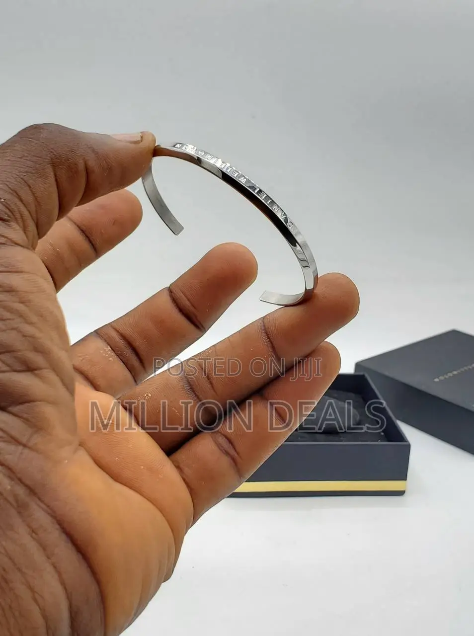 Poised Steel Men’S Simple Luxe Bracelet Link