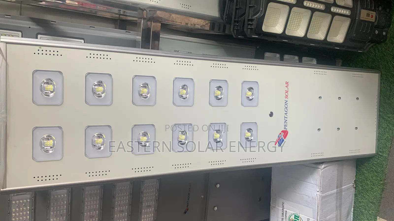 Pentagon Industrial Solar Light