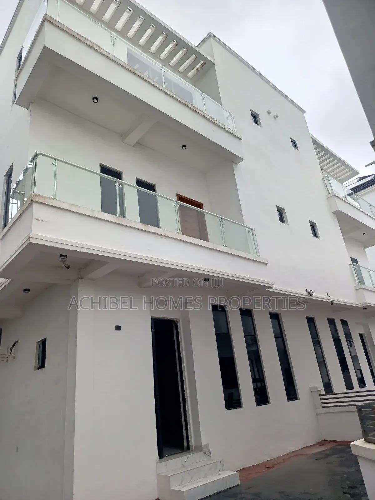 5bdrm Duplex in Ocean Bay, Lekki Phase 2 for sale