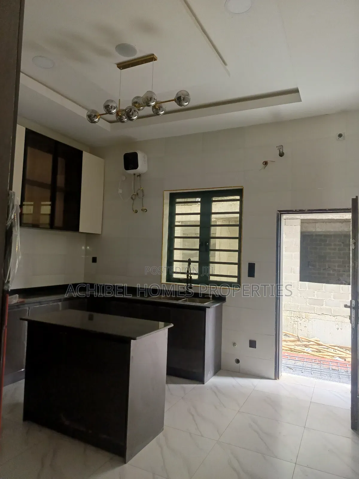5bdrm Duplex in Ocean Bay, Lekki Phase 2 for sale