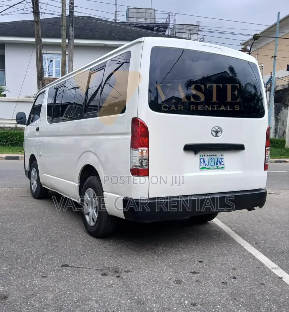 Toyota Hiace Bus For Hire In Lagos – Staff & Group Transport