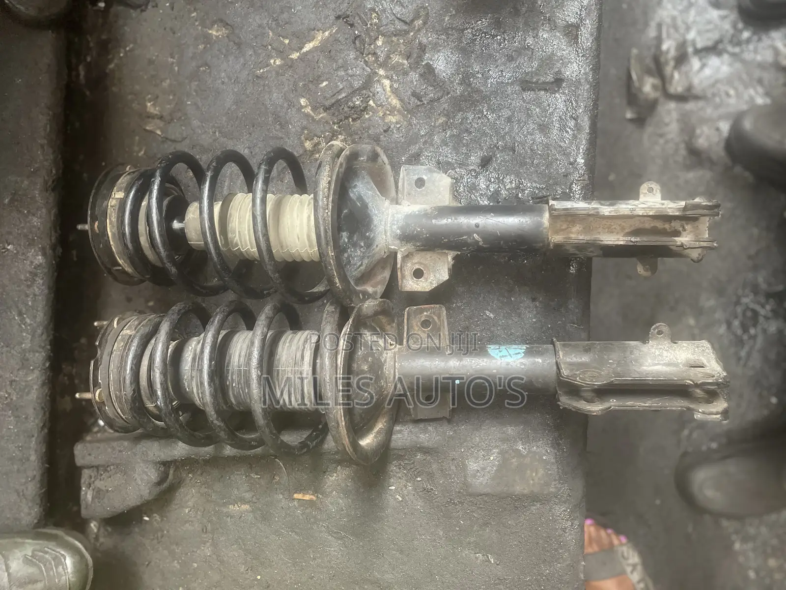 Ford Mustang Front Shock