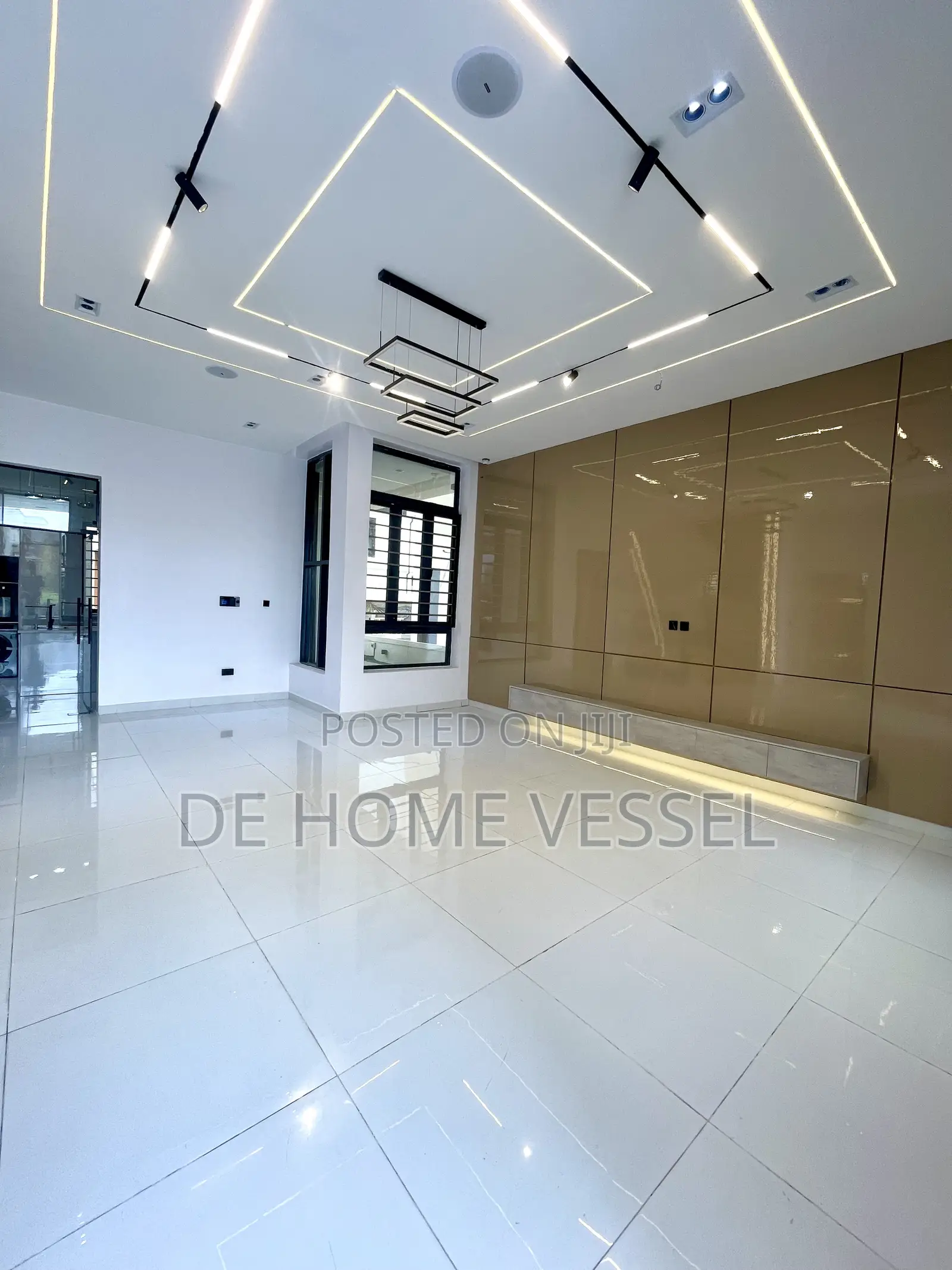 5bdrm Duplex in Lekki for sale