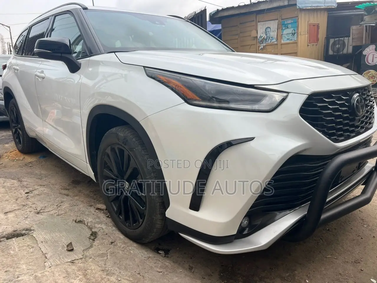 Toyota Highlander XSE AWD 2023 White
