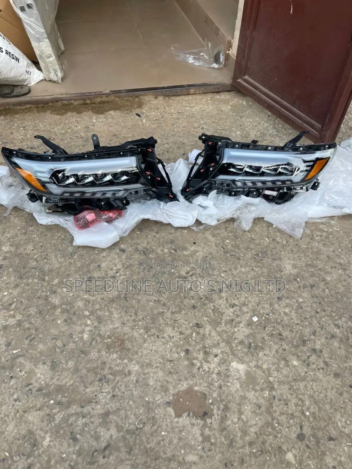 Head Lamp Prado 2023 Model 4touch New Model