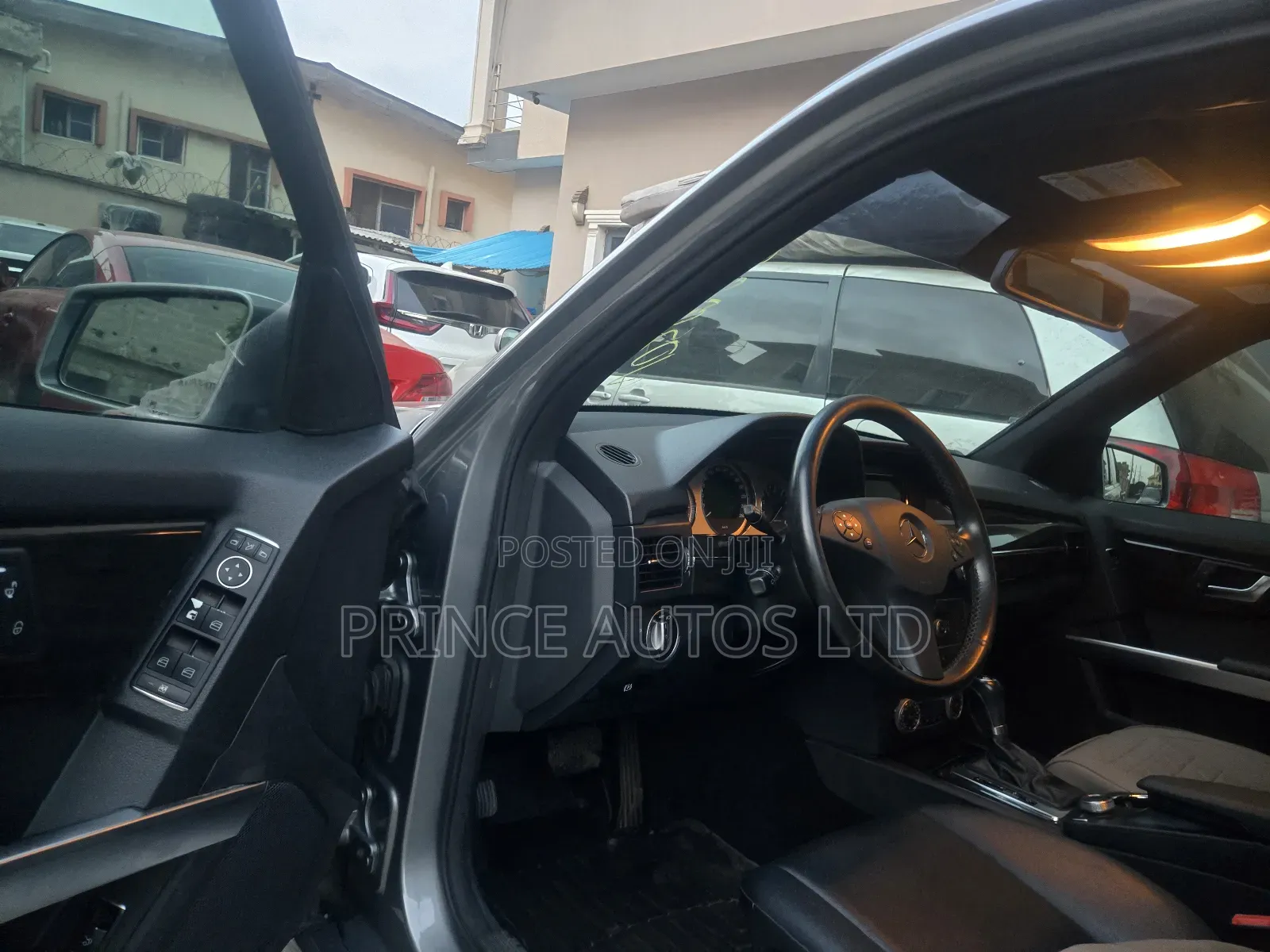 Mercedes-Benz GLK-Class 350 4MATIC 2012 Gray