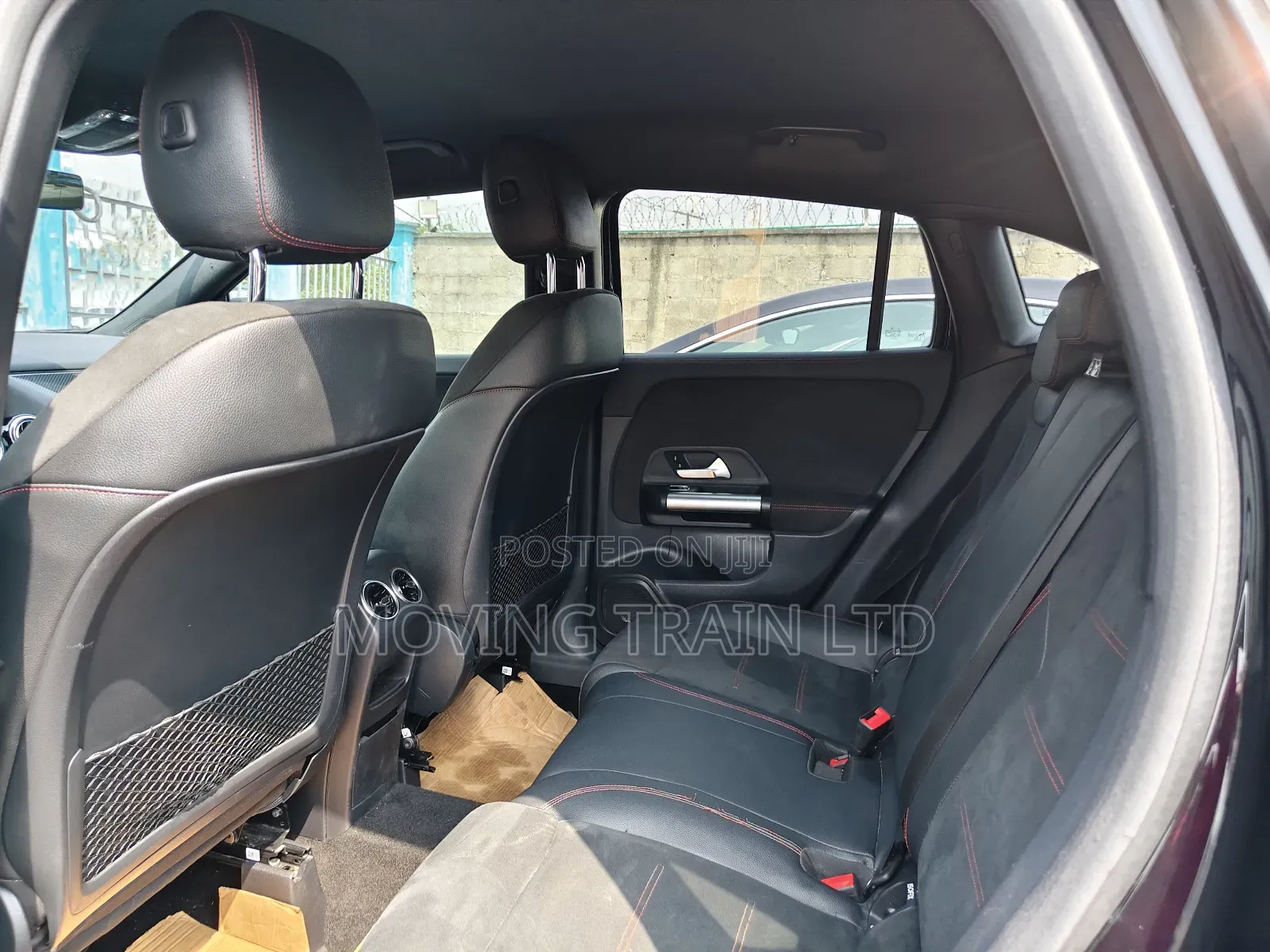 Mercedes-Benz GLA 250 2023 Black