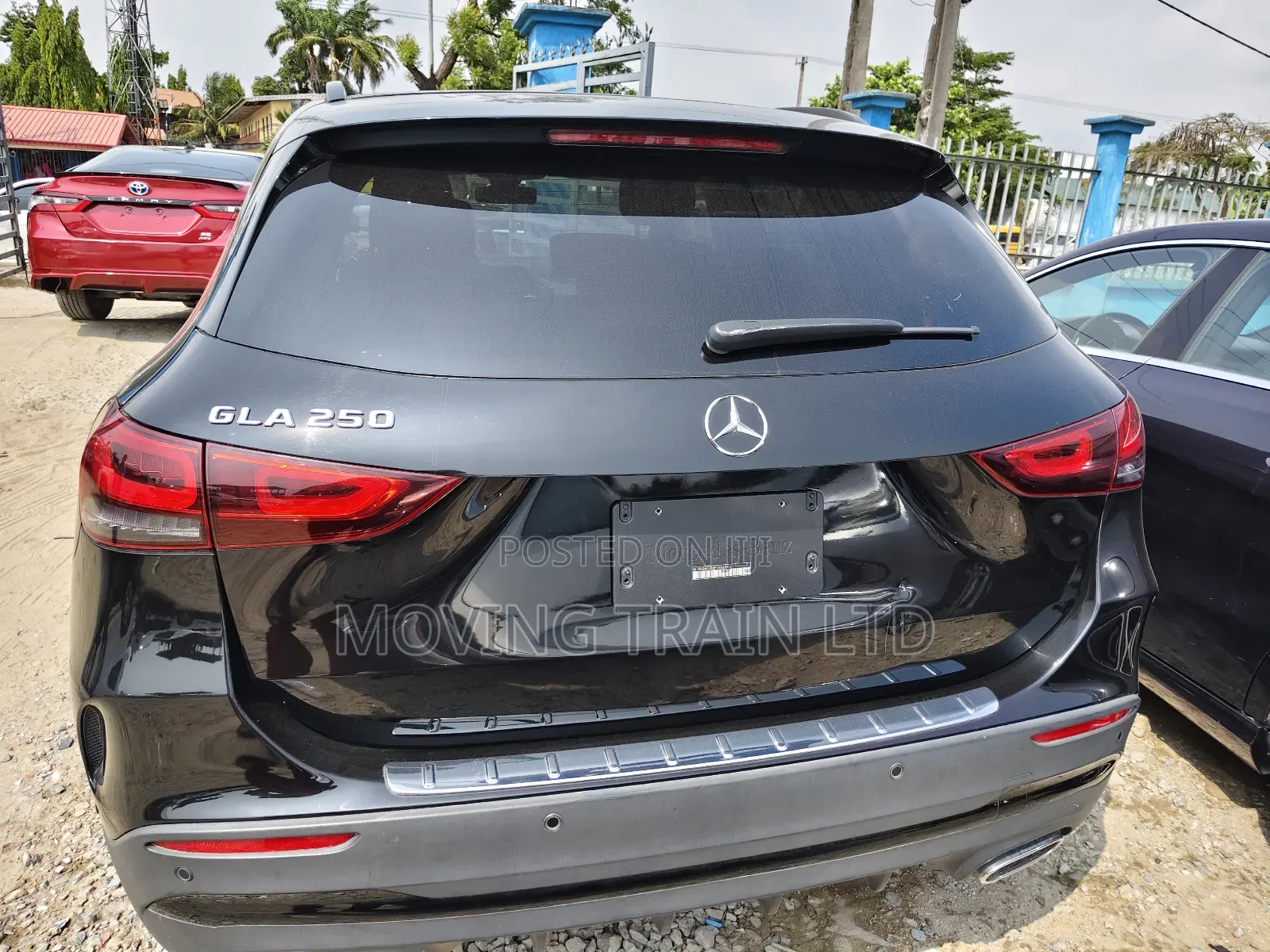 Mercedes-Benz GLA 250 2023 Black