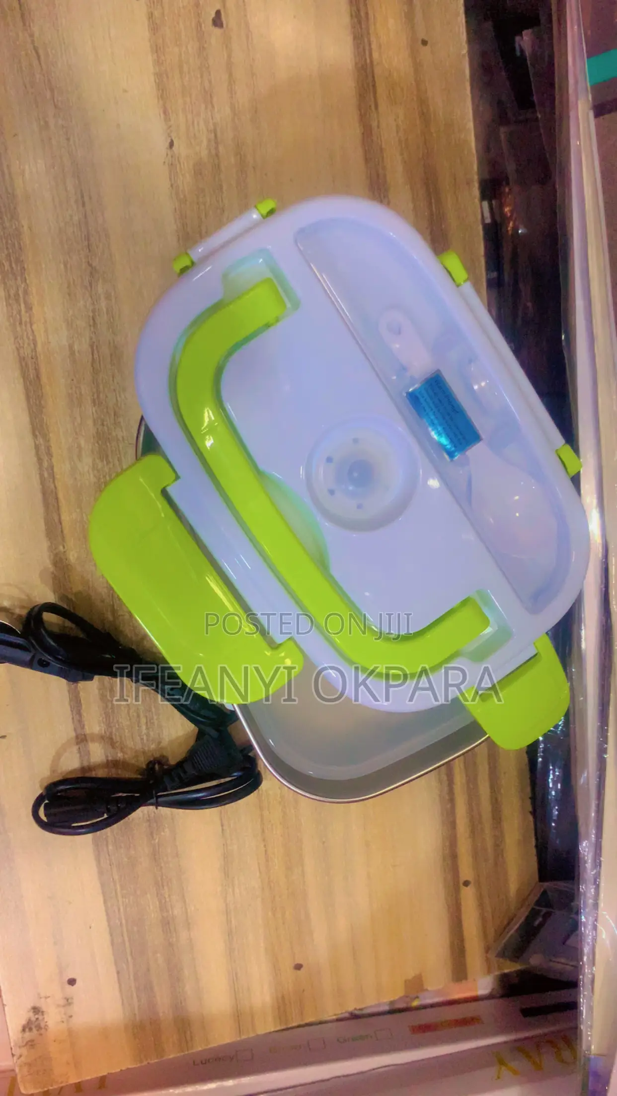 Electric Lunch Box With Dobble Cord and Spoon