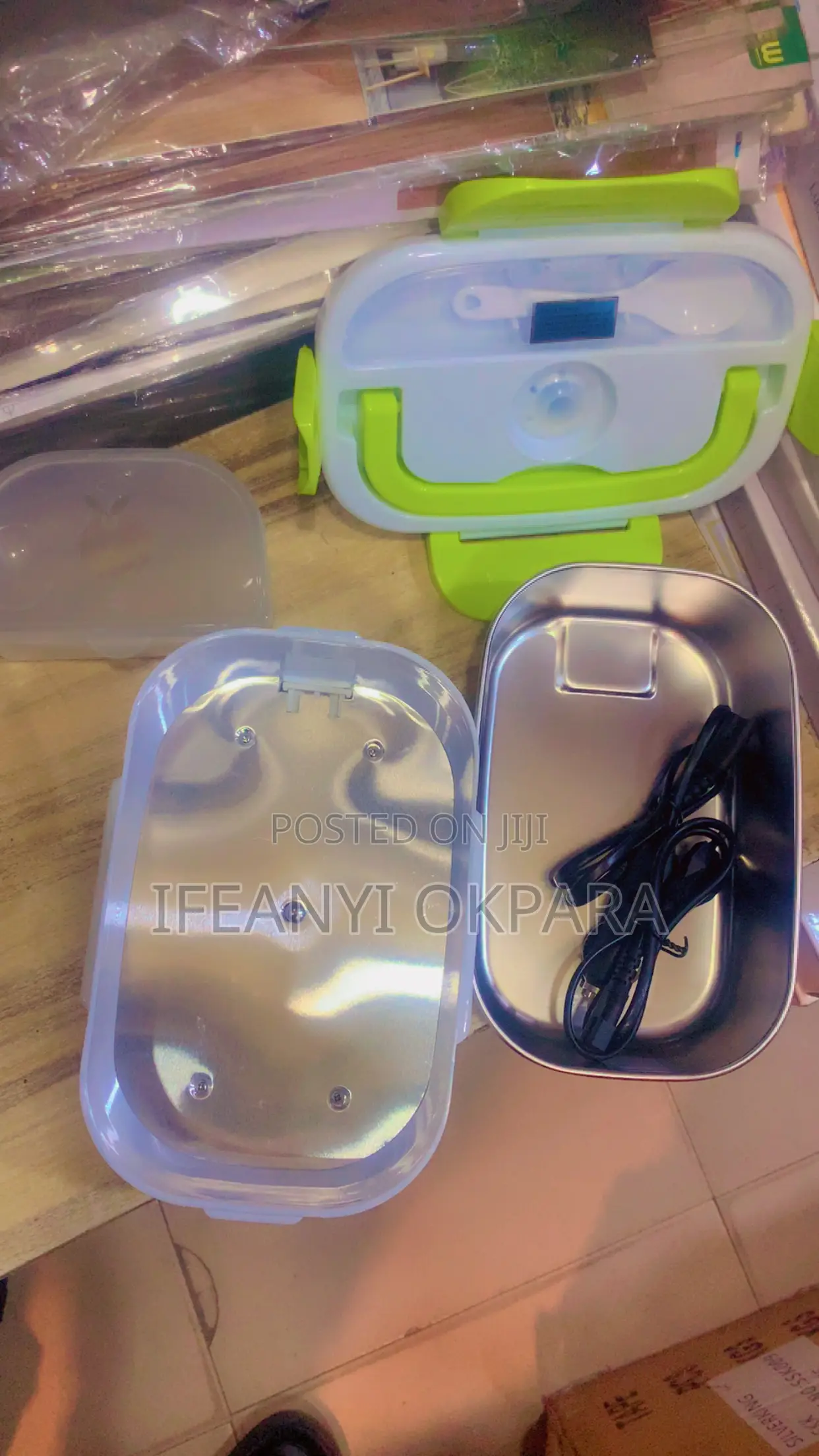 Electric Lunch Box With Dobble Cord and Spoon