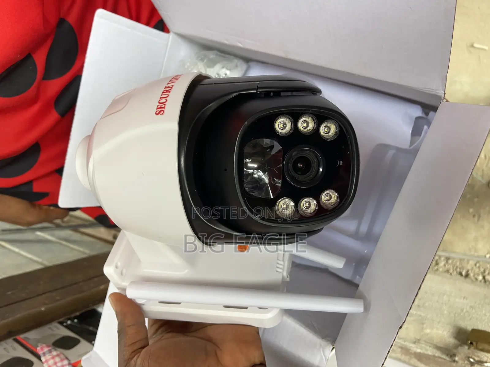 V380 Pro 4g Solar PTZ Security Cameramotion Detection, Ip66 Waterproof