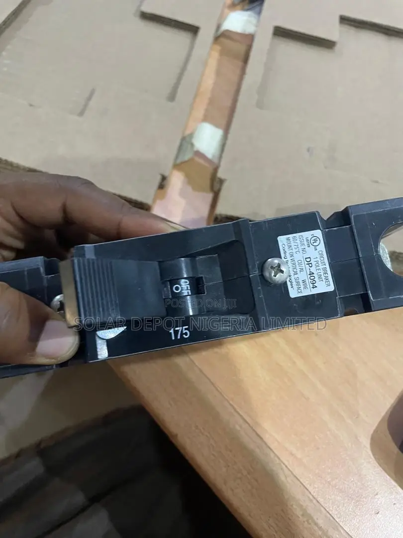 175a/125v Midnite Dc Breaker