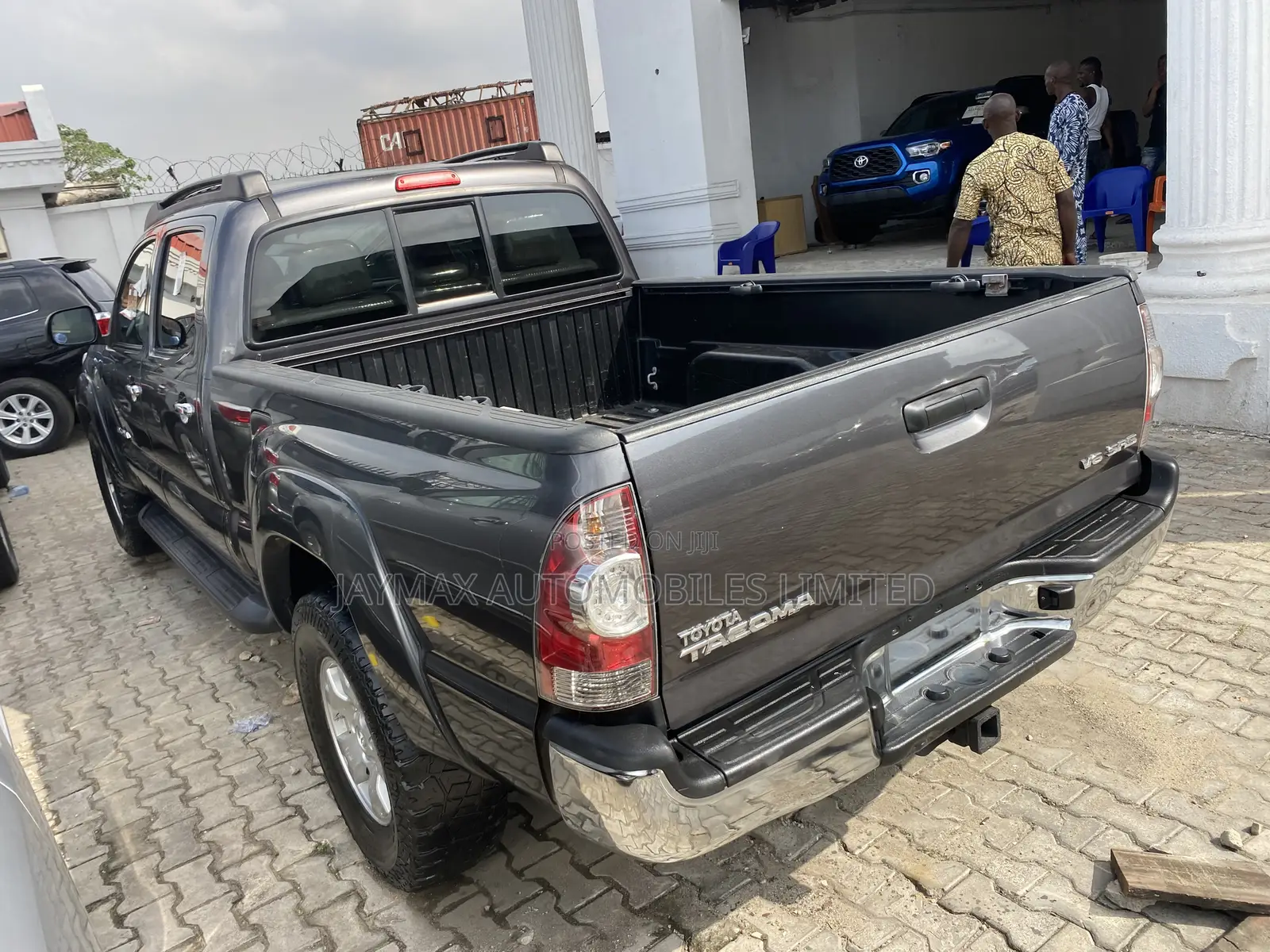 Toyota Tacoma 2015 Gray