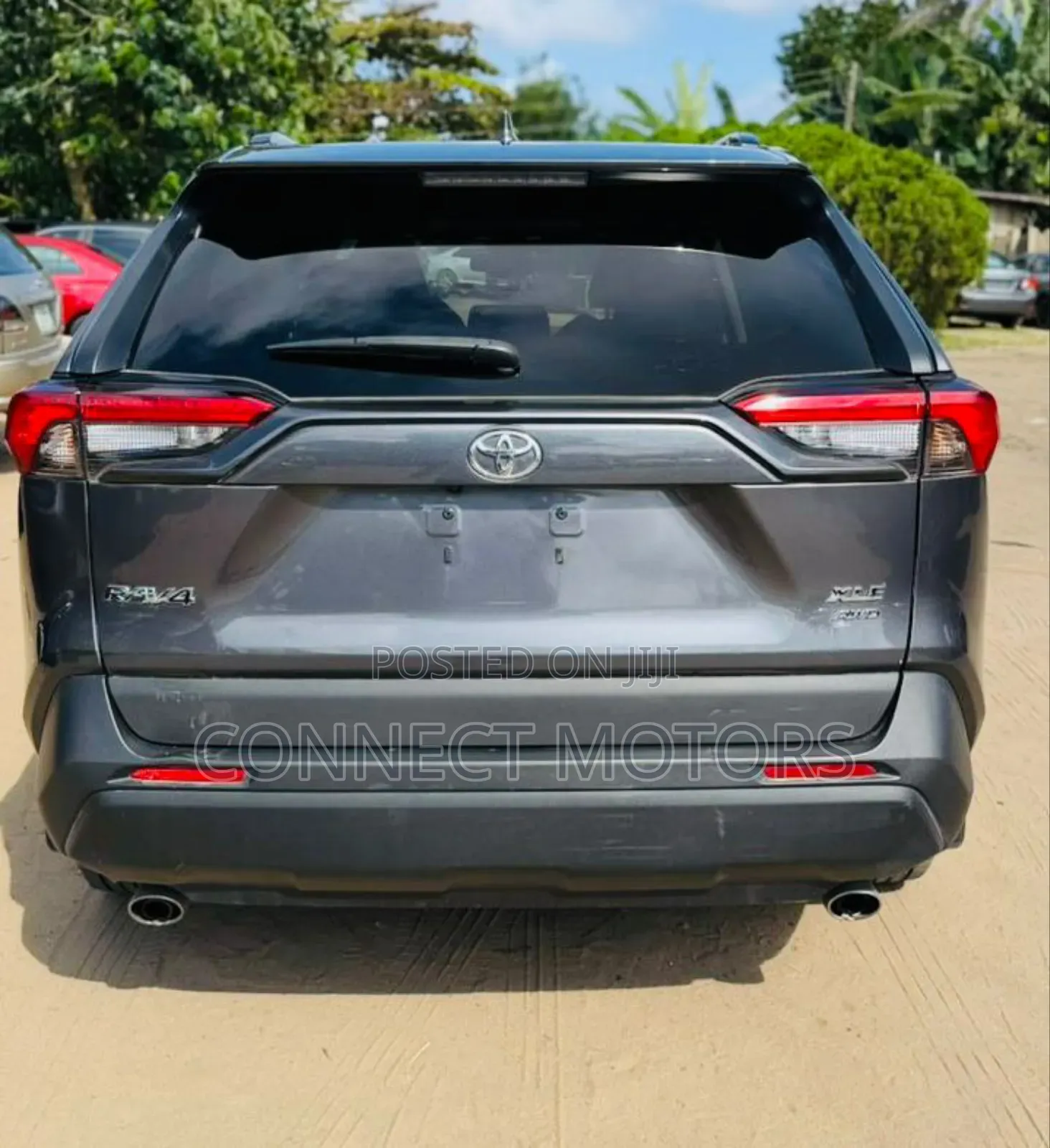 Toyota RAV4 Limited AWD 2023 Gray