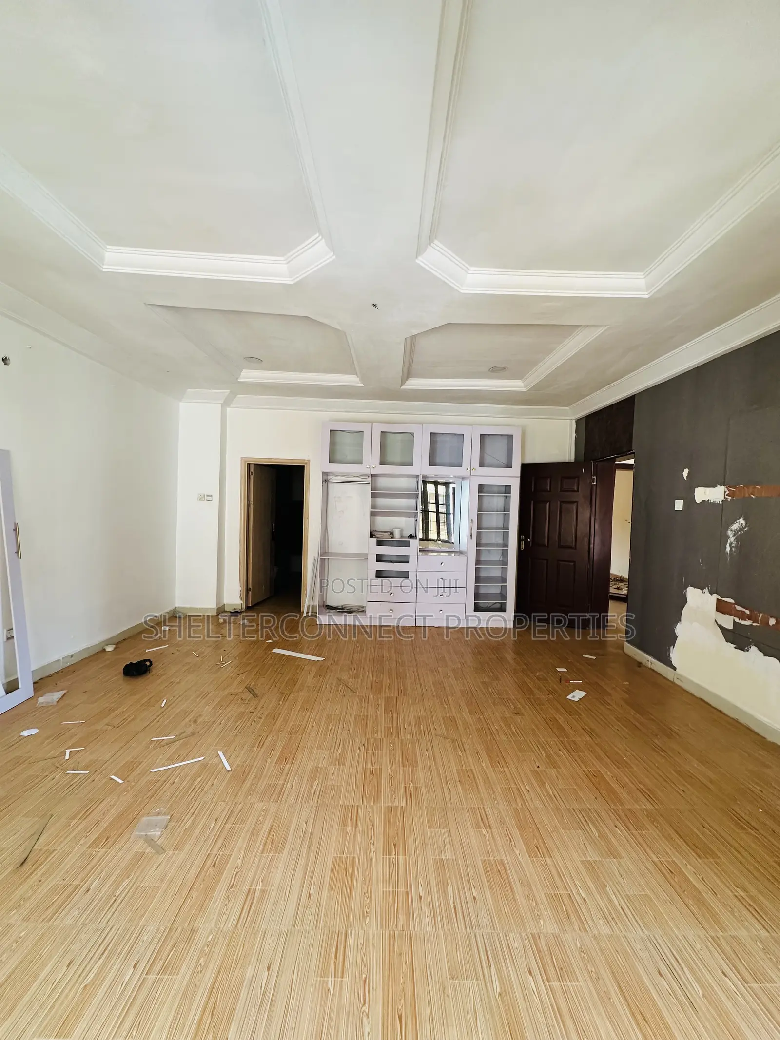4bdrm Townhouse / Terrace in Ikate for rent