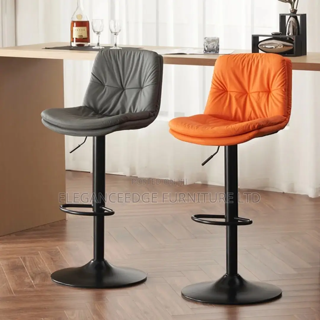Modern High Kitchen Bar Stool With Black Design
