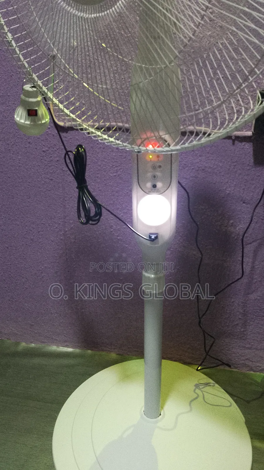 18 Inches Remote Control Solar Rechargeable Standing Fan,