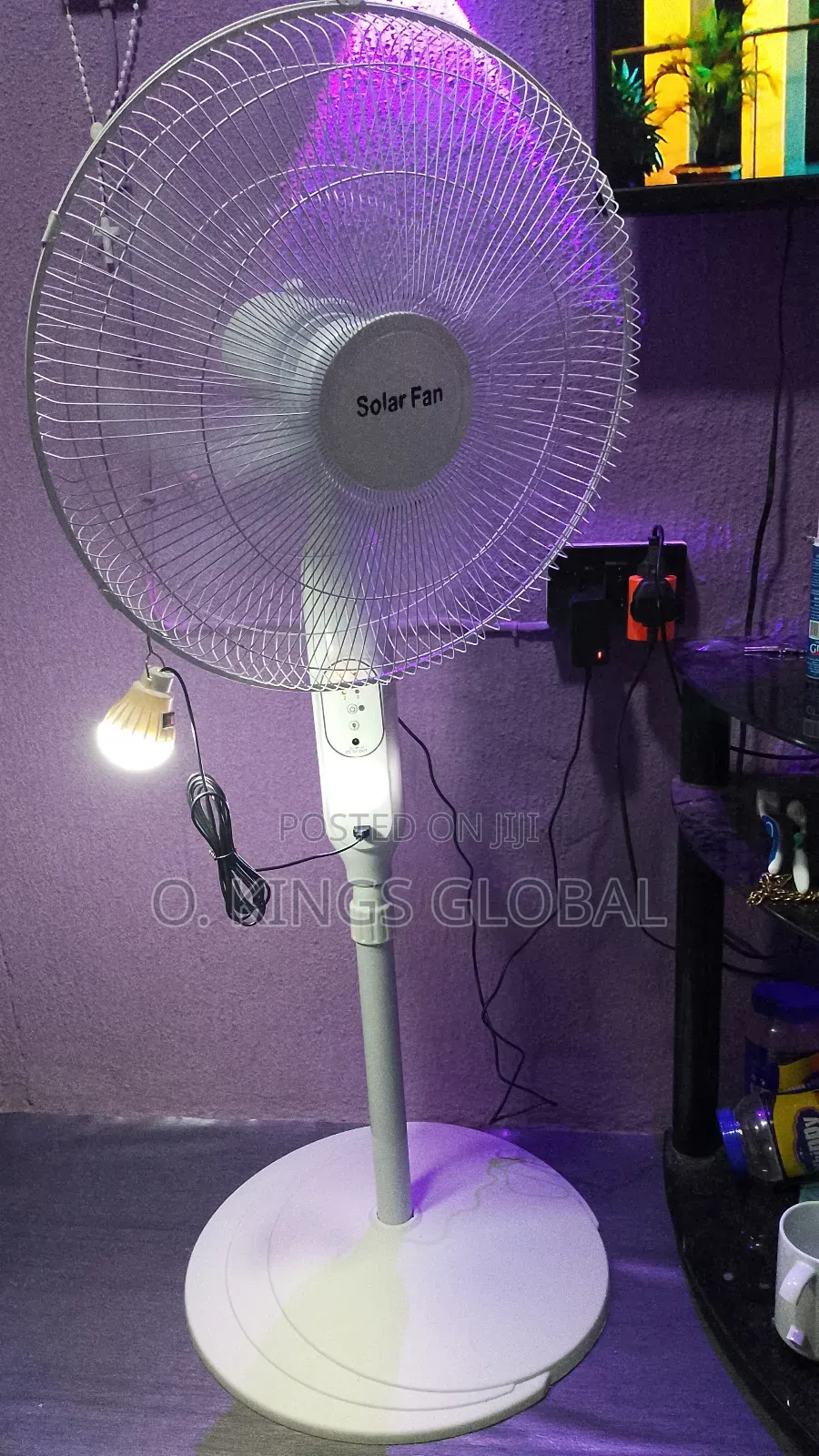 18 Inches Remote Control Solar Rechargeable Standing Fan,