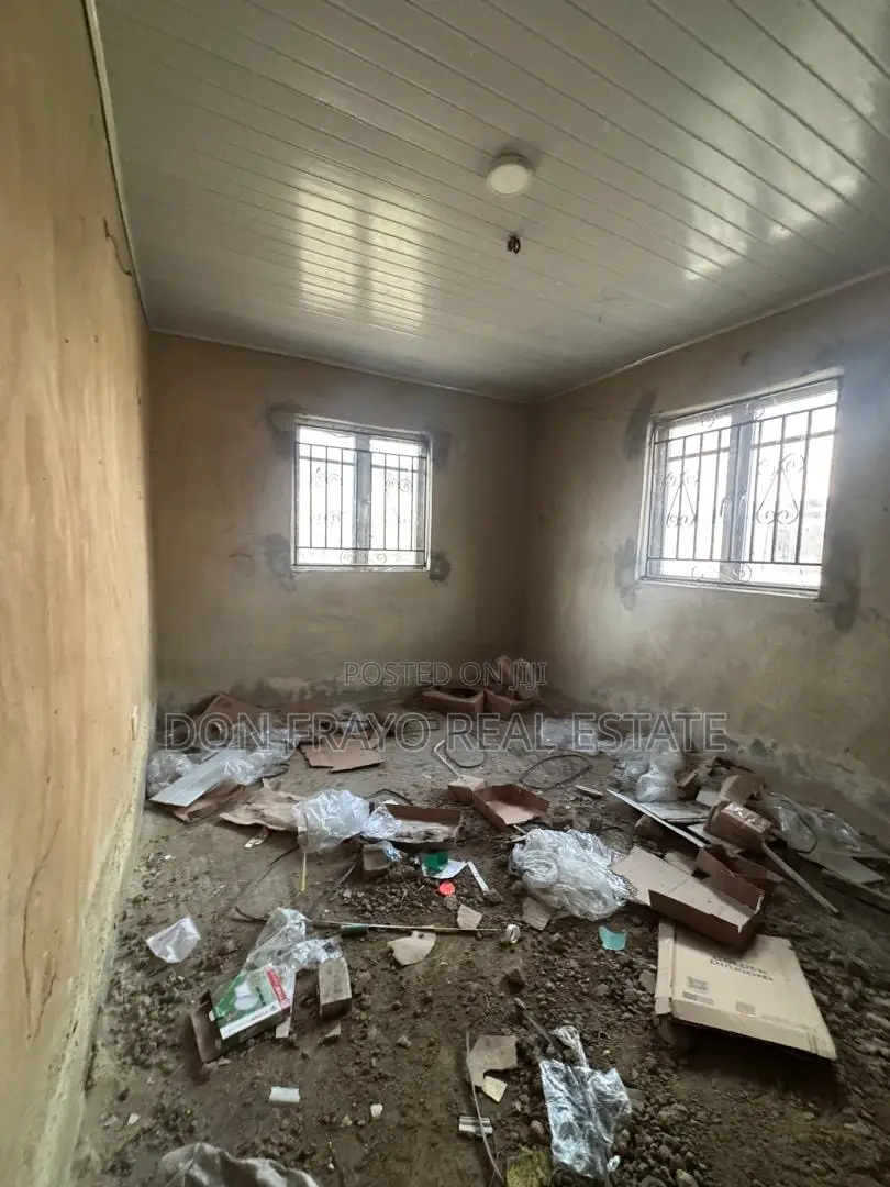 3bdrm Bungalow in Ojurin, Akobo for sale