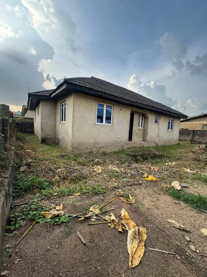 3bdrm Bungalow in Ojurin, Akobo for sale
